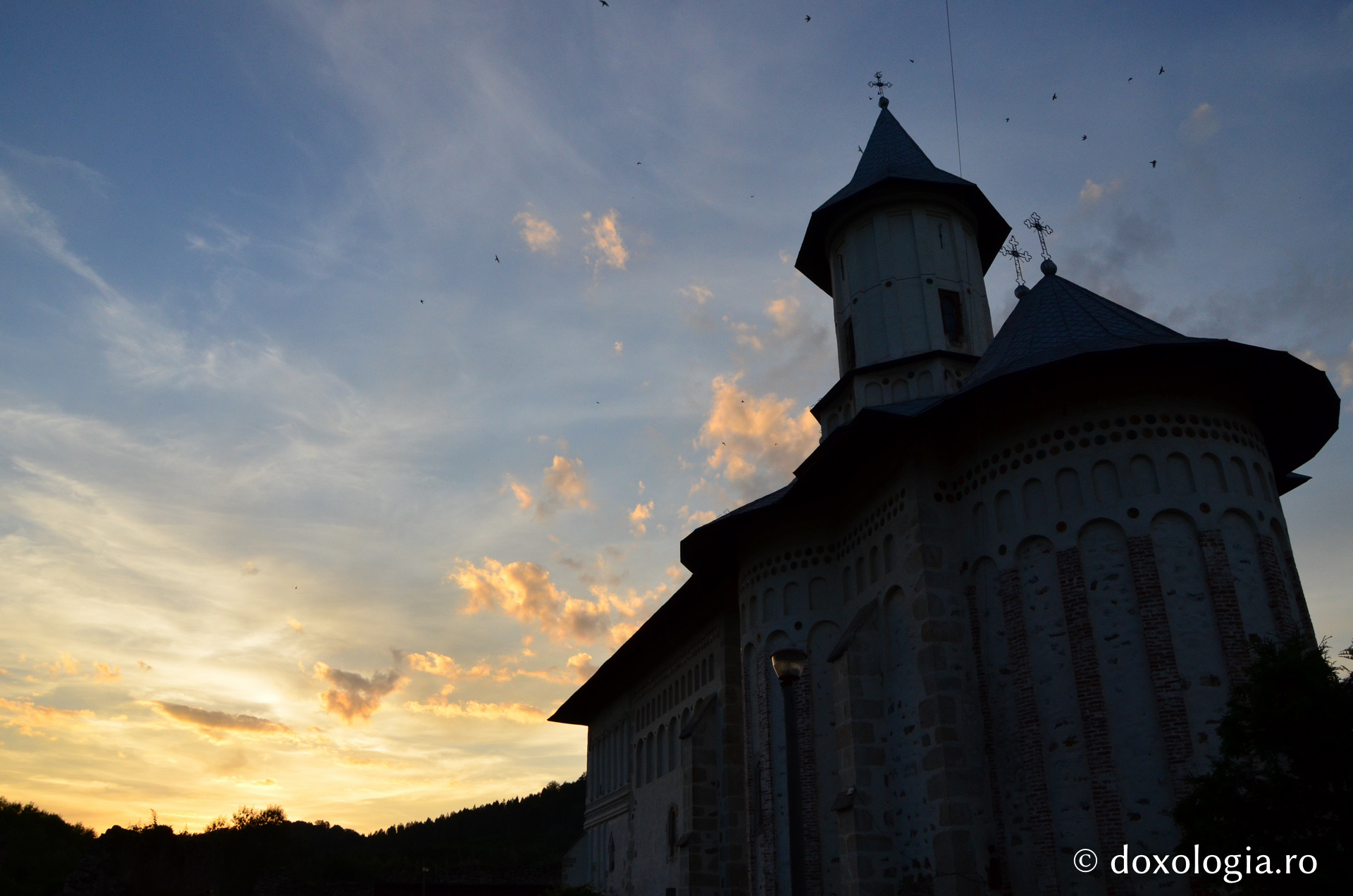 Munca diavolului: pe mirean, să-l facă monah, pe monah, să-l facă mirean