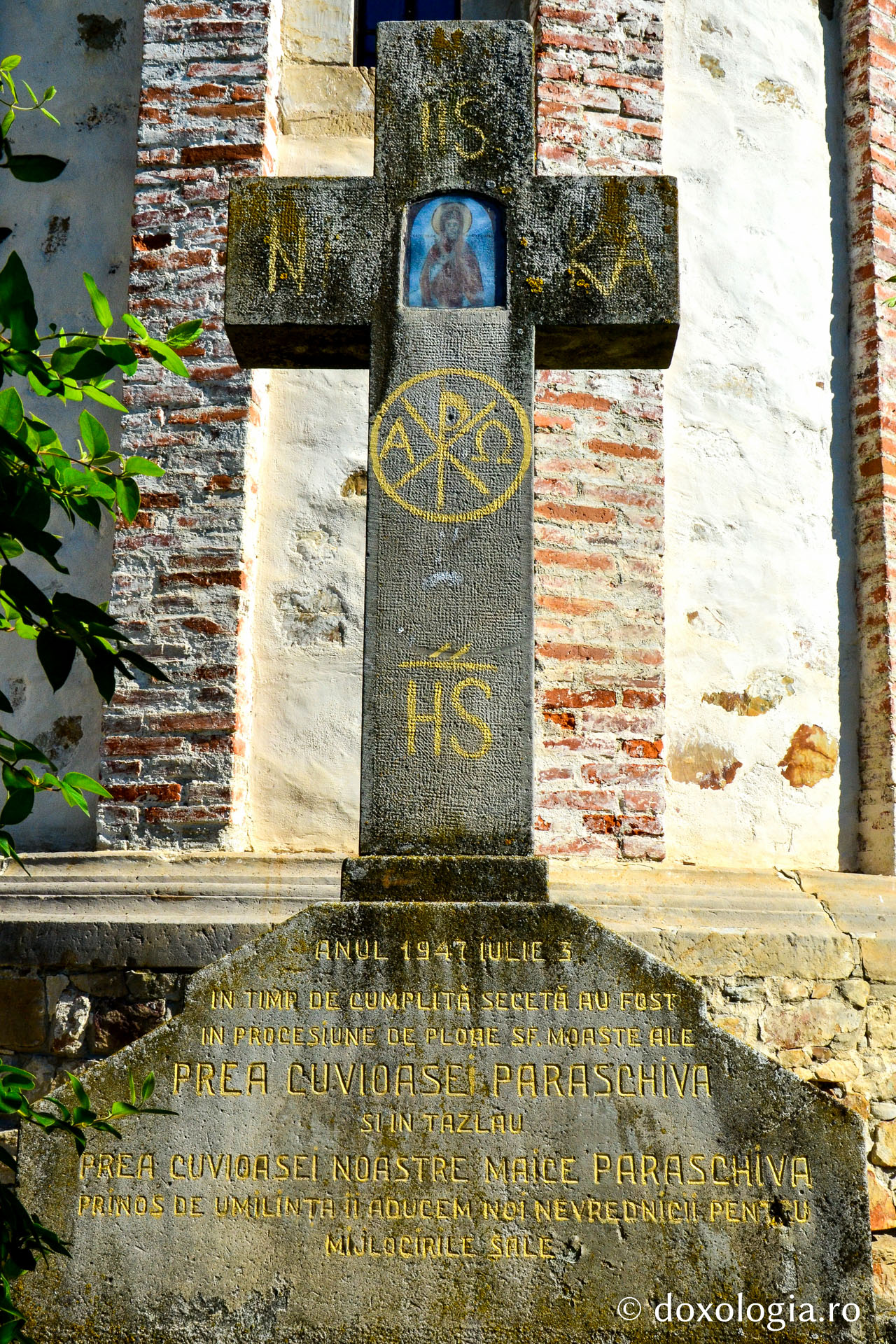 „Salvarea duhovnicească a Mănăstirii Tazlău este transformarea ei în mănăstire de maici”