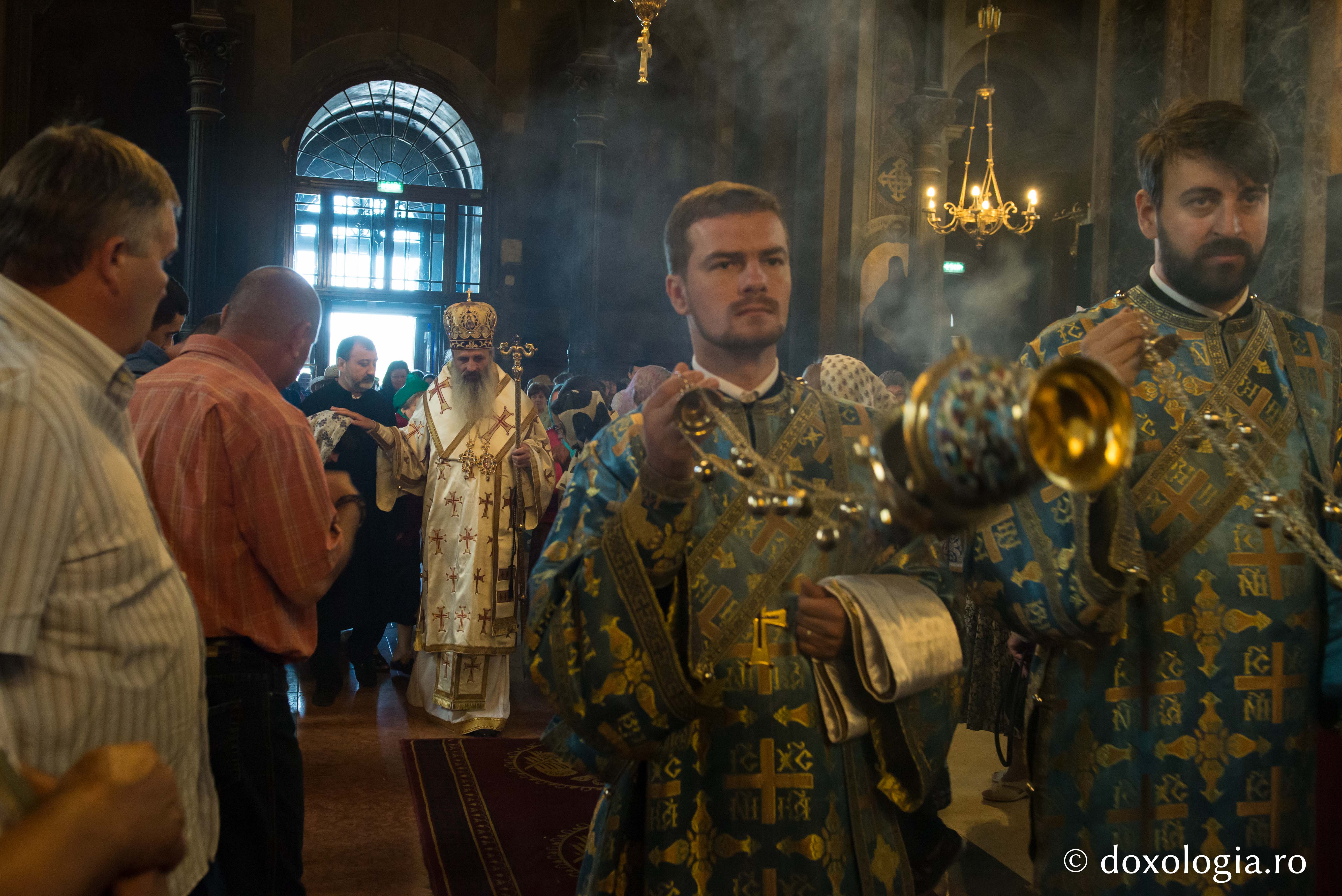 Foto: Constantin Comici Slujbă arhierească la Catedrala Mitropolitană din Iași