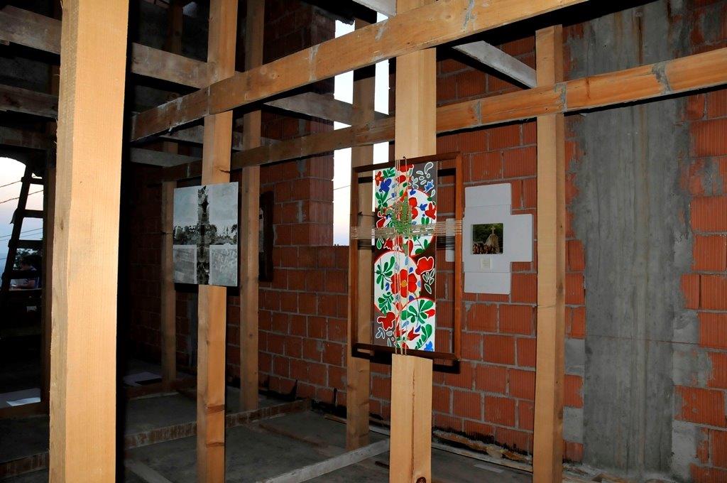 CRUCEA - Expoziţie de artă vizuală la Pietrărie