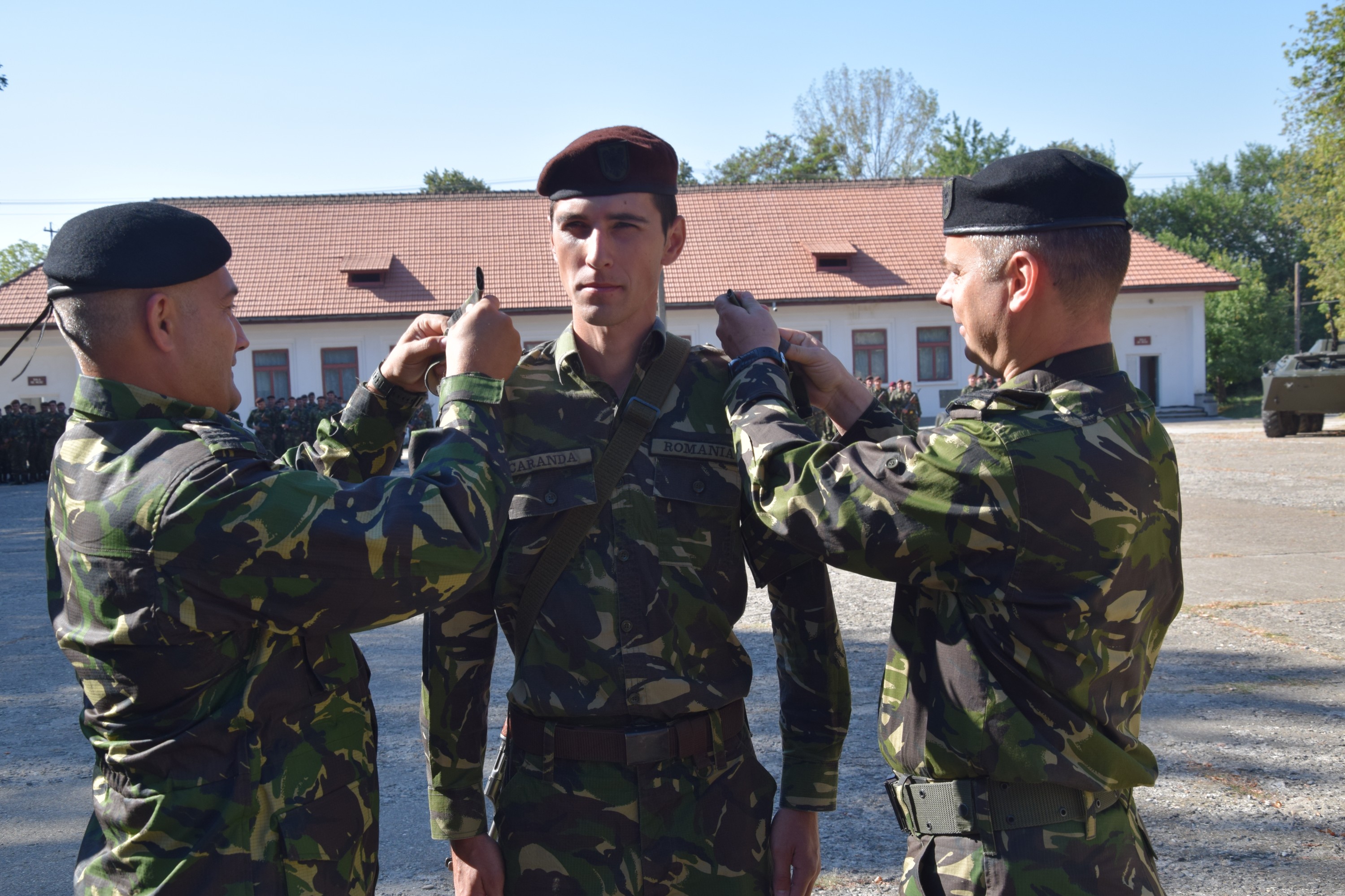 Slujbă de Te-Deum, la aniversarea a 22 de ani de la înfiinţarea Batalionului 151 Infanterie „Războieni” Slujbă de Te-Deum, la aniversarea a 22 de ani de la înfiinţarea Batalionului 151 Infanterie „Războieni”