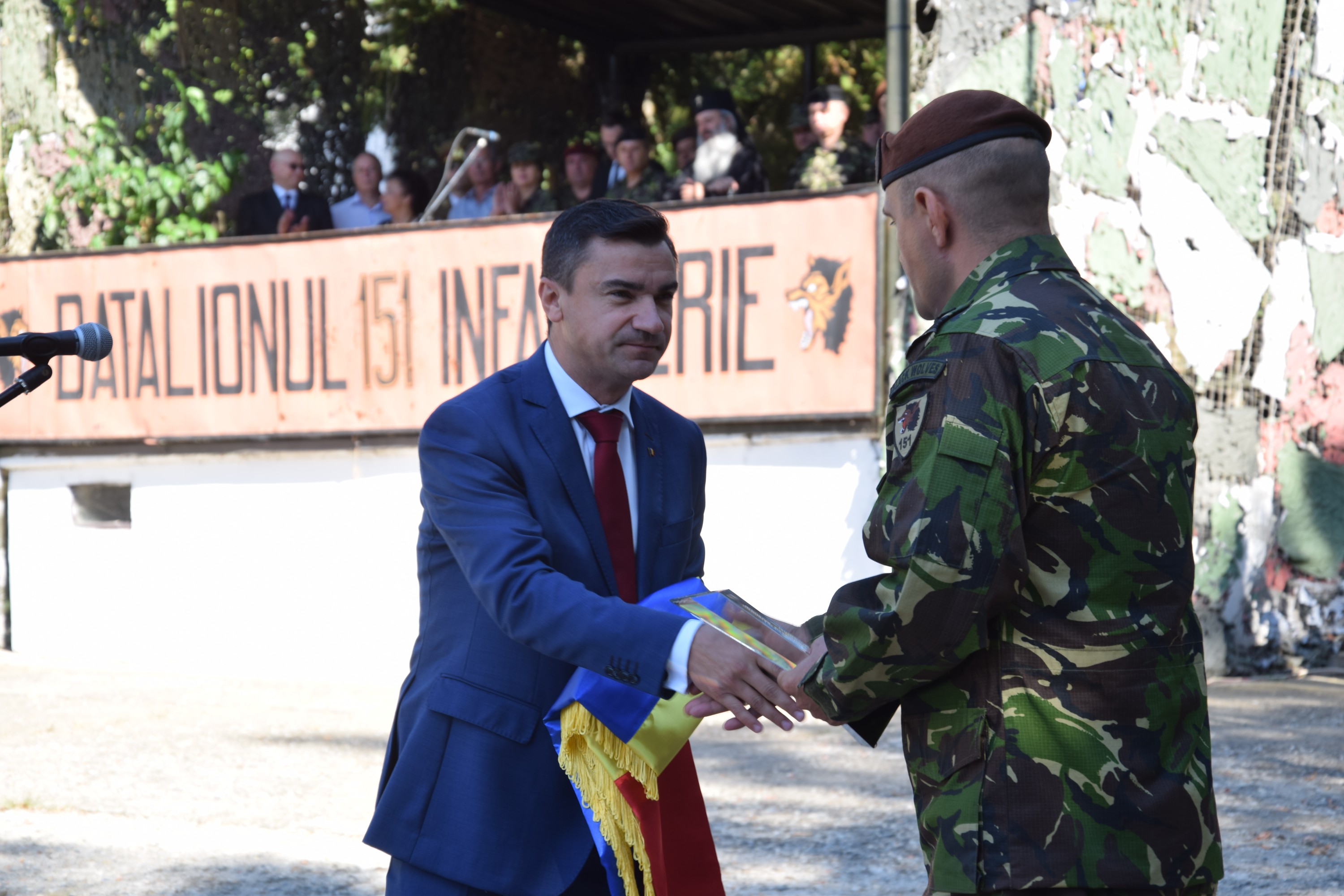 Slujbă de Te-Deum, la aniversarea a 22 de ani de la înfiinţarea Batalionului 151 Infanterie „Războieni” Slujbă de Te-Deum, la aniversarea a 22 de ani de la înfiinţarea Batalionului 151 Infanterie „Războieni”