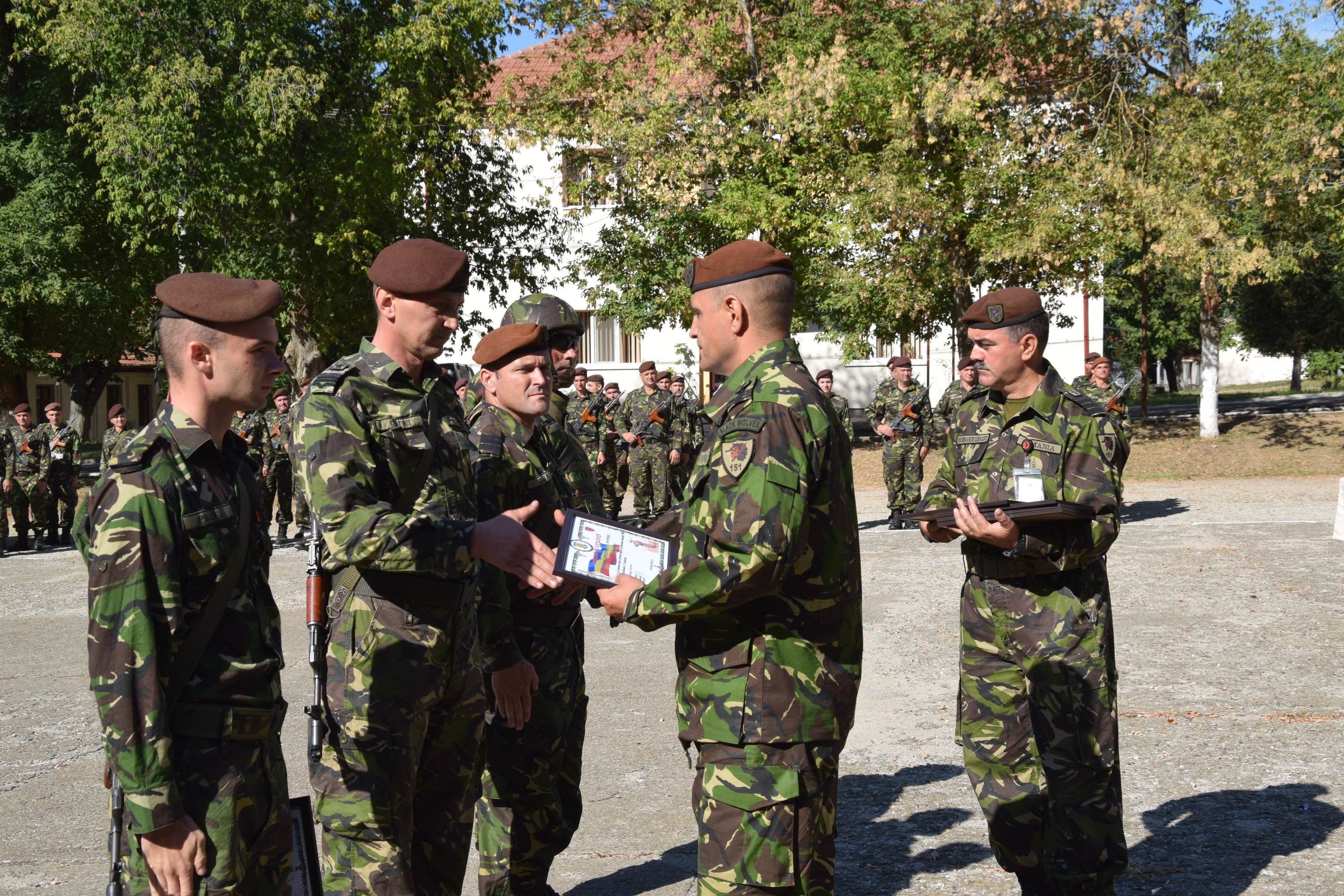 Slujbă de Te-Deum, la aniversarea a 22 de ani de la înfiinţarea Batalionului 151 Infanterie „Războieni” Slujbă de Te-Deum, la aniversarea a 22 de ani de la înfiinţarea Batalionului 151 Infanterie „Războieni”