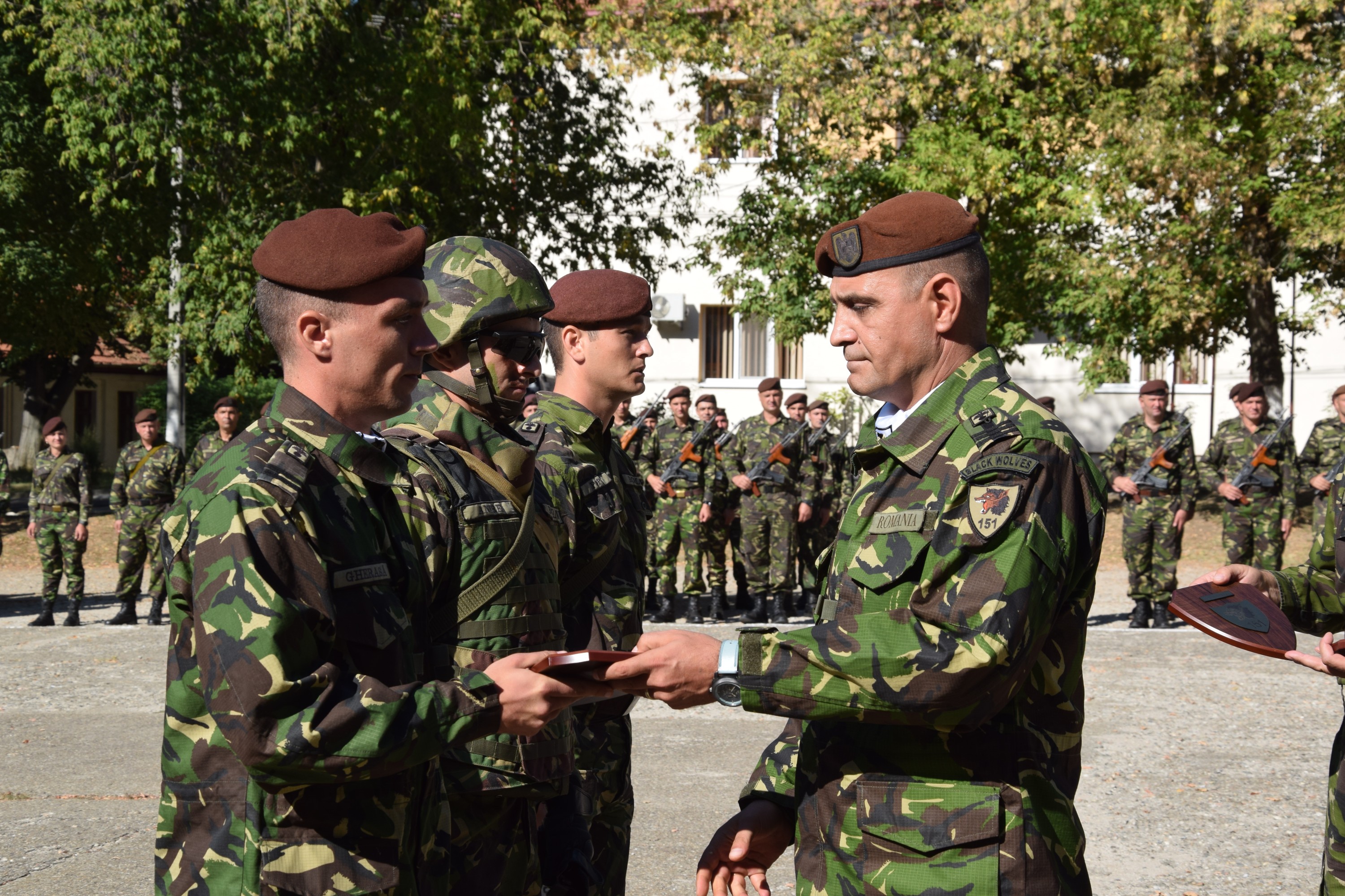 Slujbă de Te-Deum, la aniversarea a 22 de ani de la înfiinţarea Batalionului 151 Infanterie „Războieni” Slujbă de Te-Deum, la aniversarea a 22 de ani de la înfiinţarea Batalionului 151 Infanterie „Războieni”