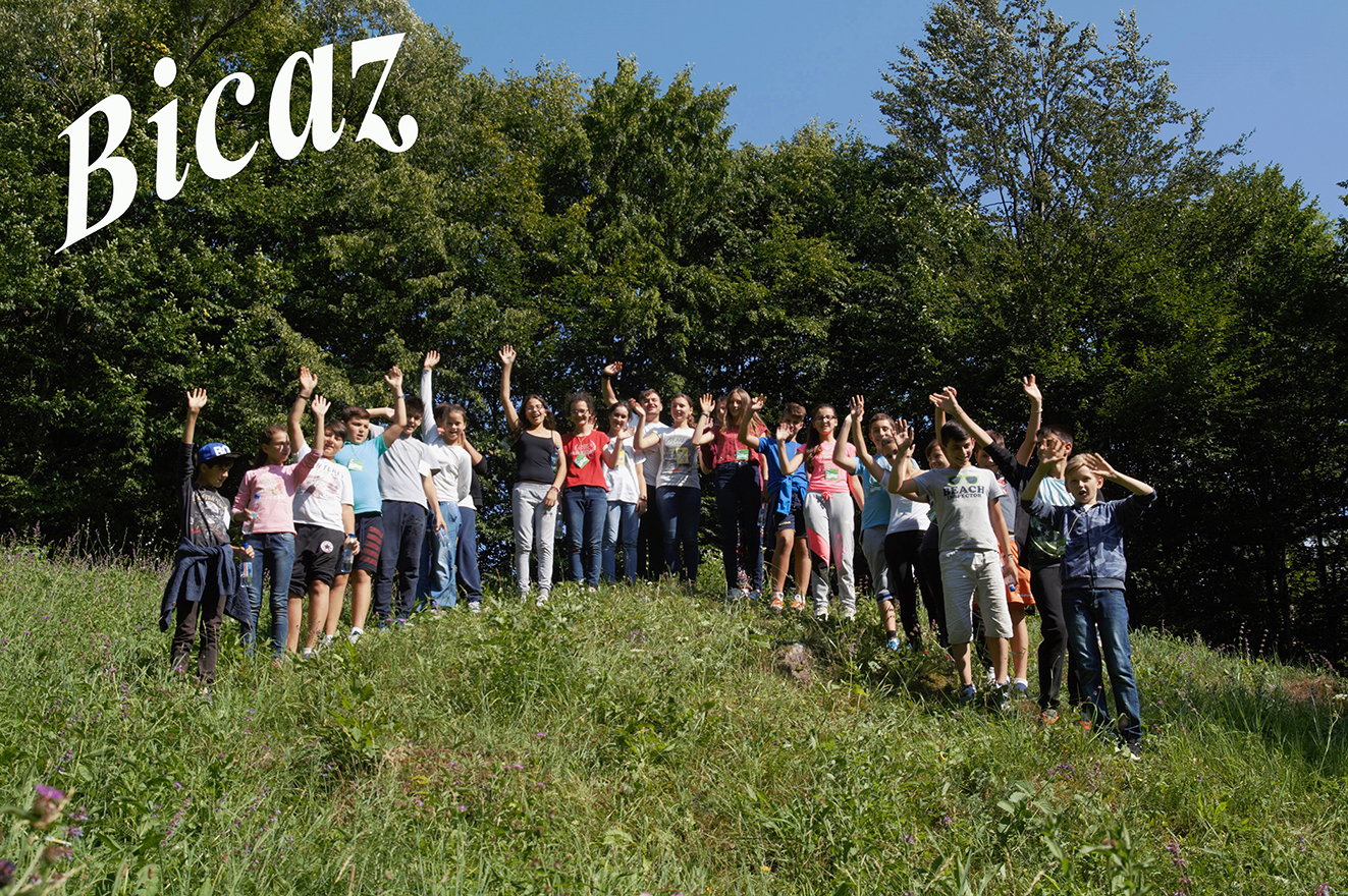 „Taberele au menirea de a descoperi tinerilor un alt mod de viaţă“ (GALERIE FOTO)