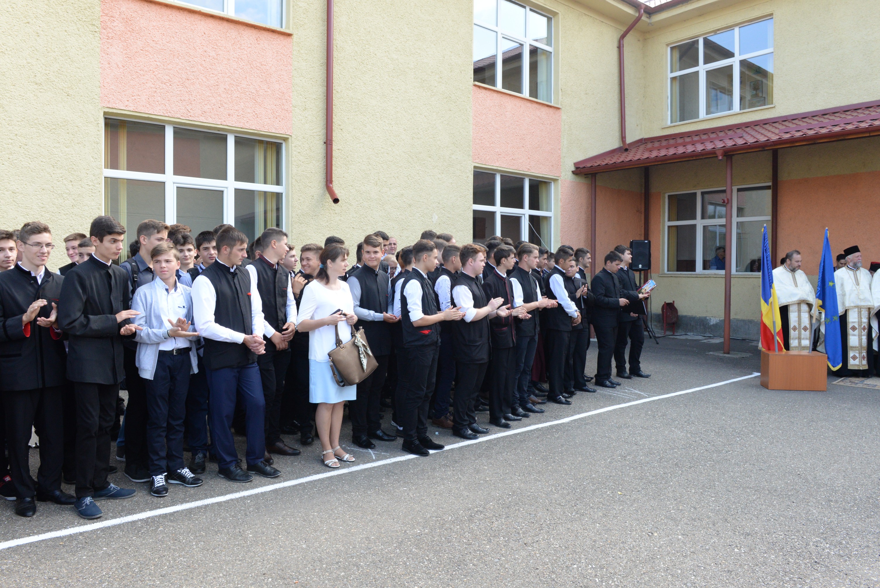 Debutul anului şcolar la seminariile teologice din Arhiepiscopia Iaşilor