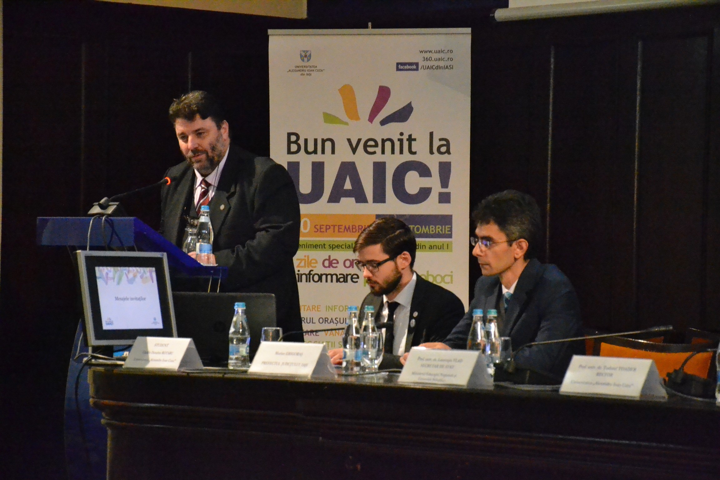 Deschidere de an universitar: „Omul nu poate fi redus la o minte care cugetă”