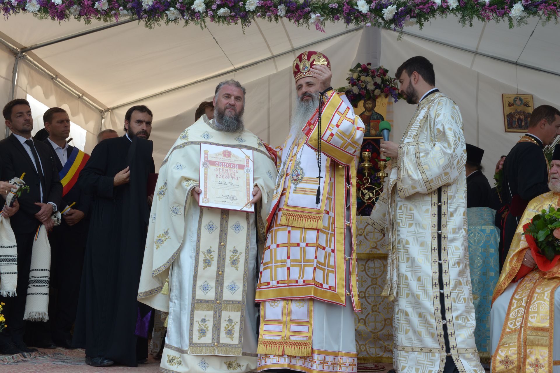 Foto: Constantin Comici Biserica „Înălţarea Domnului” din Copălău, jud. Botoşani a fost sfințită