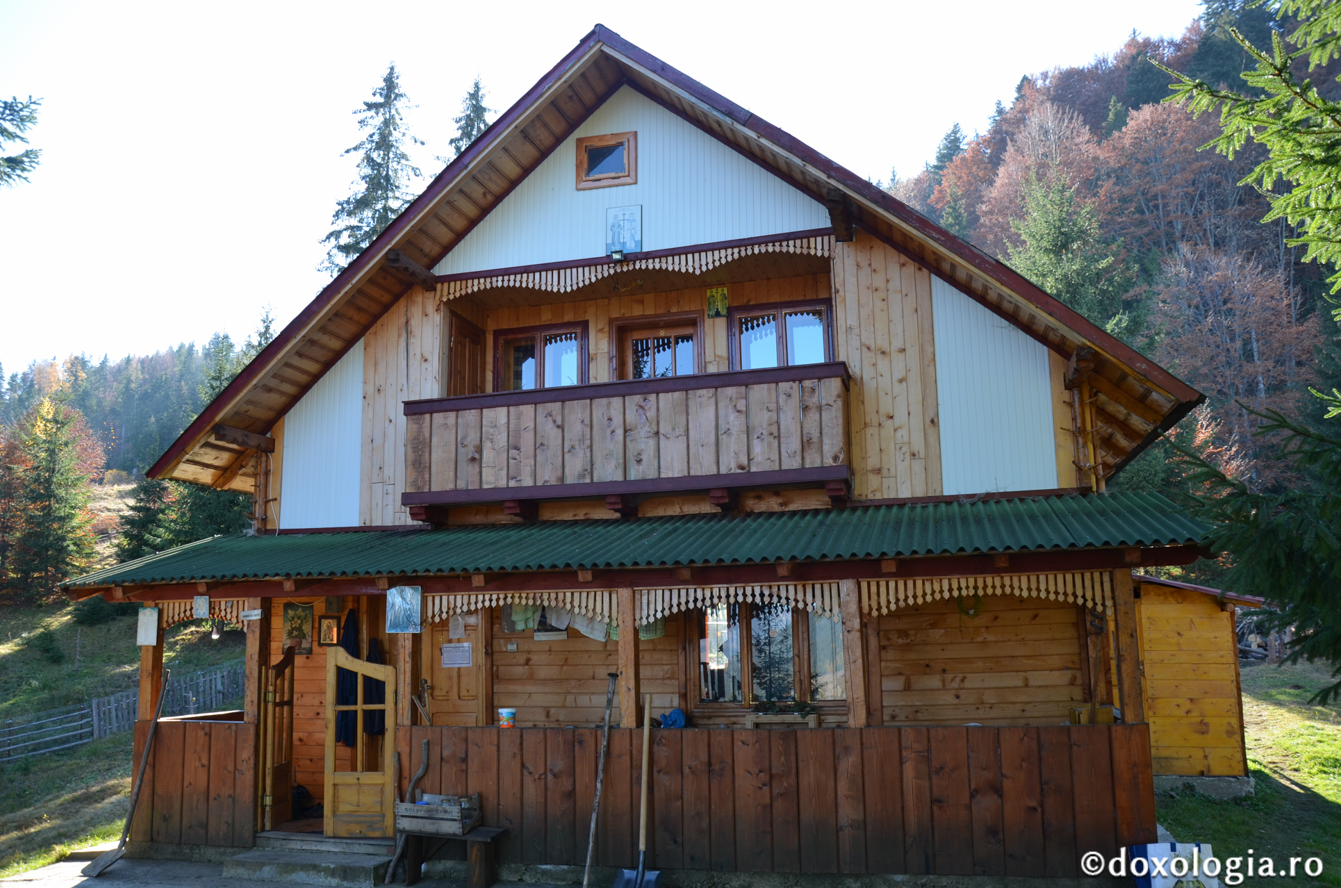 Foto: Cătălin Acasandrei Fratele Ioan – doctorul din Munții Rarăului