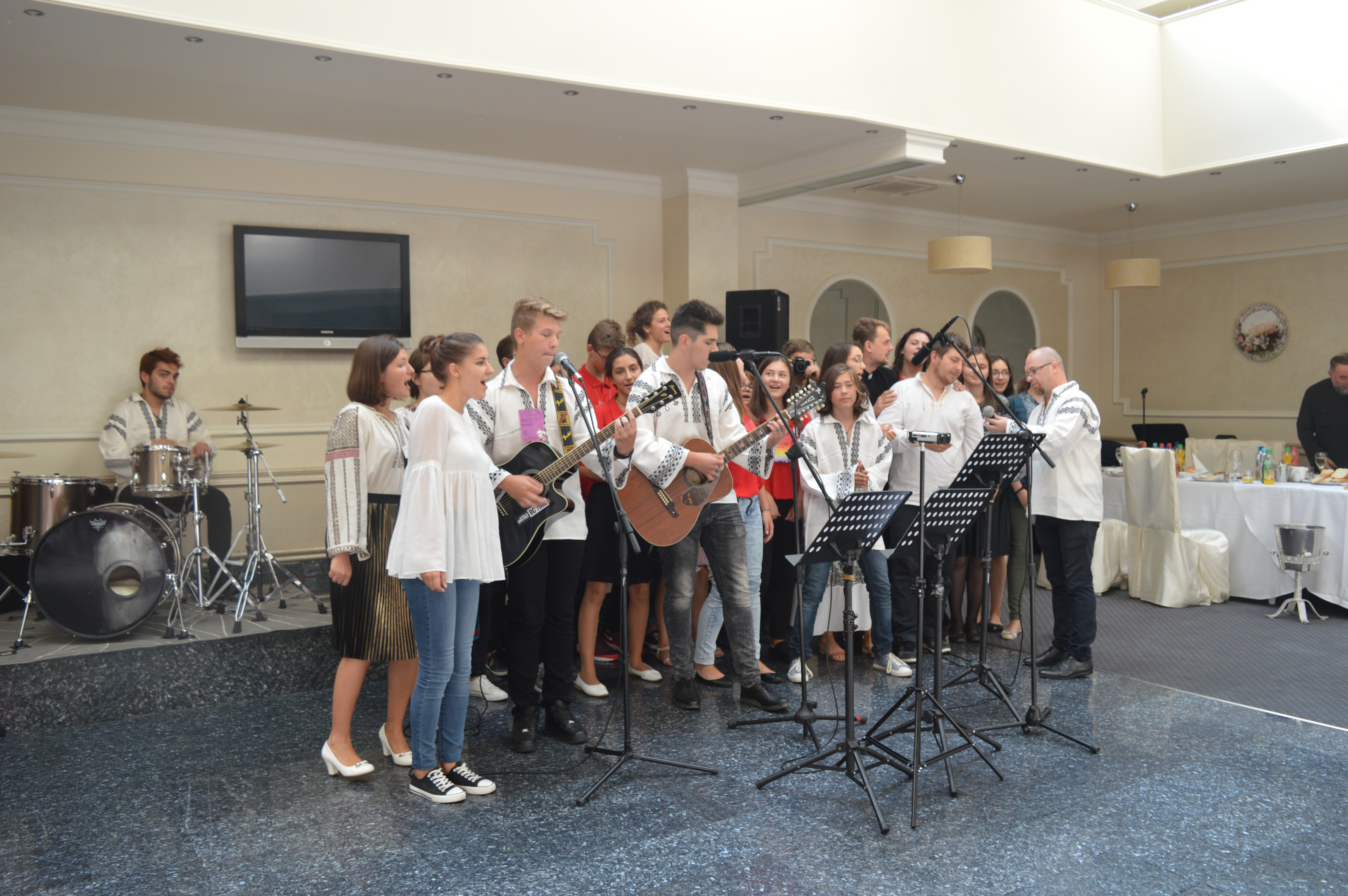 Bilanţul ediţiei a II-a a Taberei „Tânărul din Petrodava“ (GALERIE FOTO)