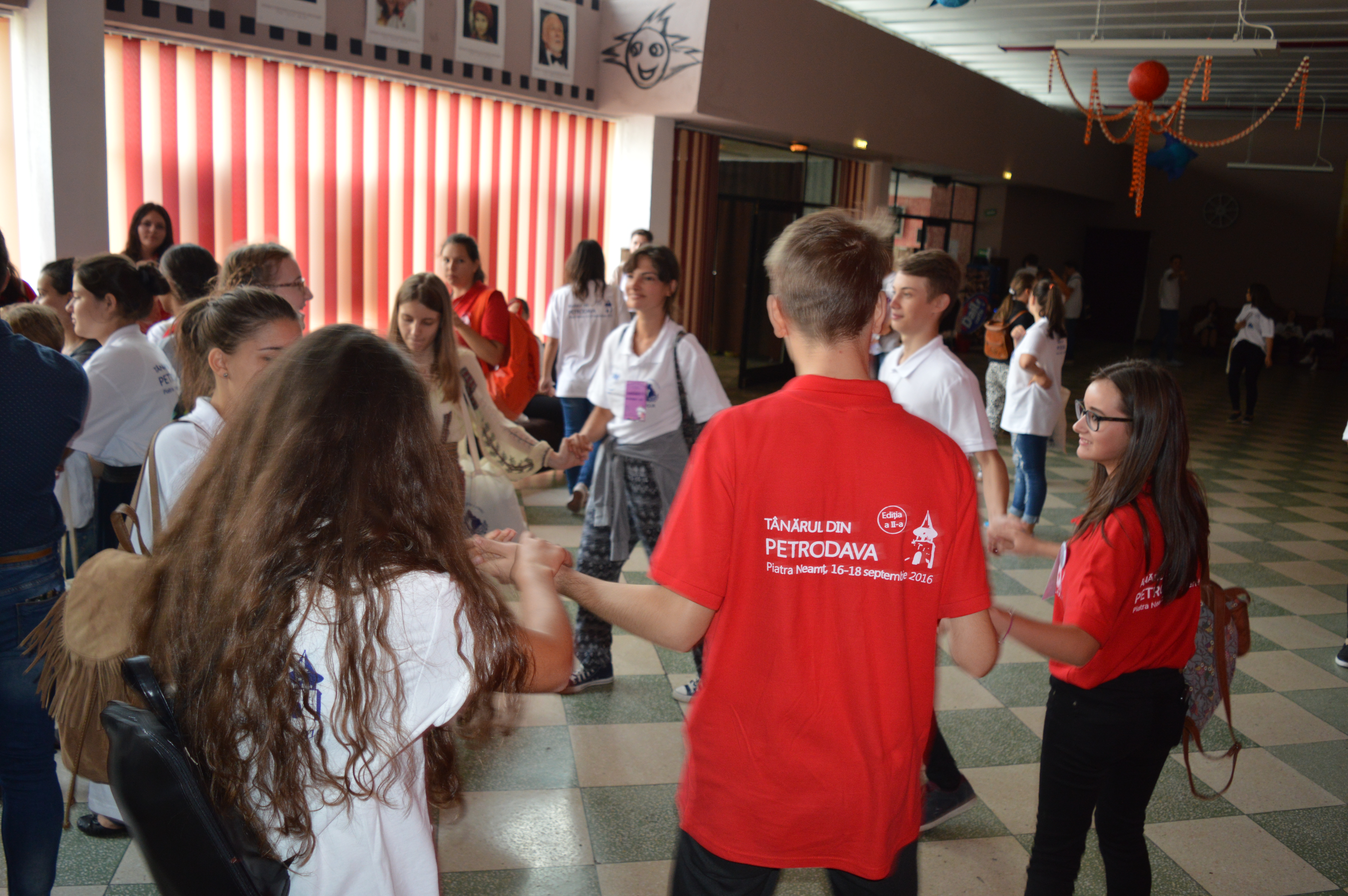 Bilanţul ediţiei a II-a a Taberei „Tânărul din Petrodava“ (GALERIE FOTO)