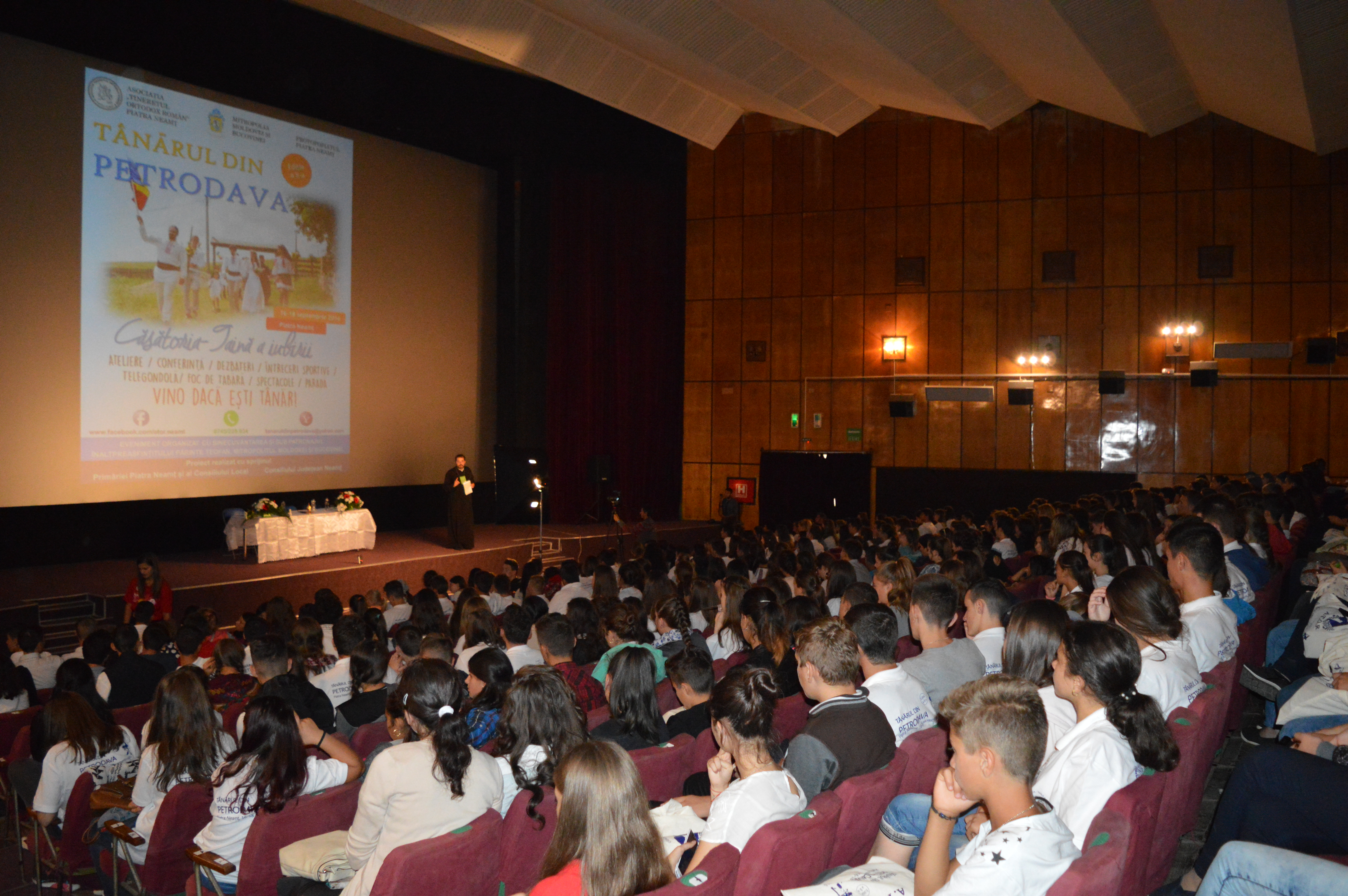 Bilanţul ediţiei a II-a a Taberei „Tânărul din Petrodava“ (GALERIE FOTO)