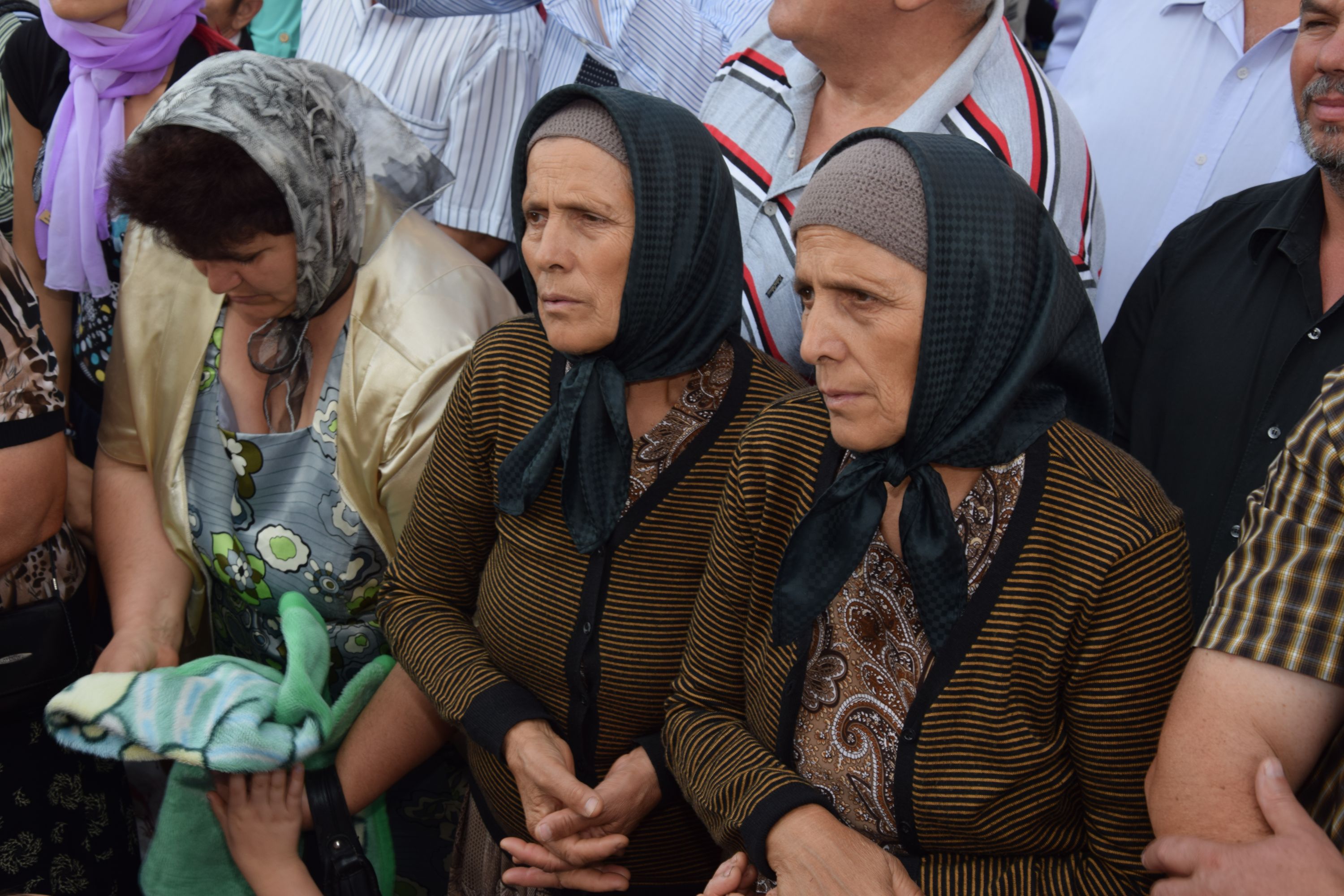 IPS Părinte Teofan, la hramul Mănăstirii Hadâmbu: „Maica Domnului este cinstită prin nașterea de prunci”