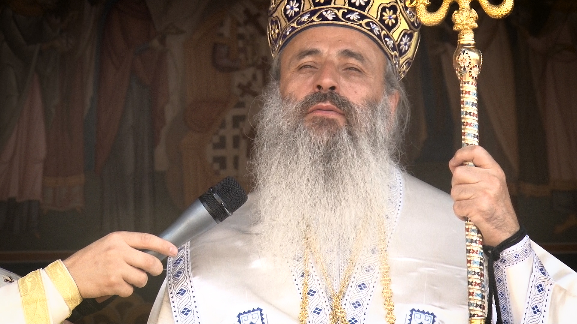 (Video) Maica Domnului, chipul smereniei - IPS Teofan