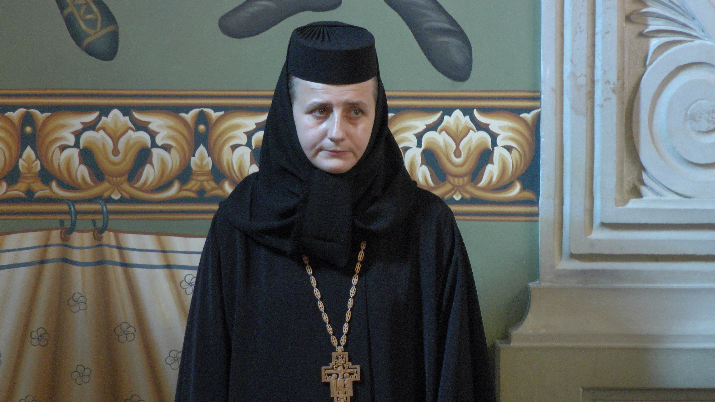 IPS Pimen: „Pentru a putea lua crucea și a-I urma Mântuitorului Hristos trebuie să ne lepădăm de sine”