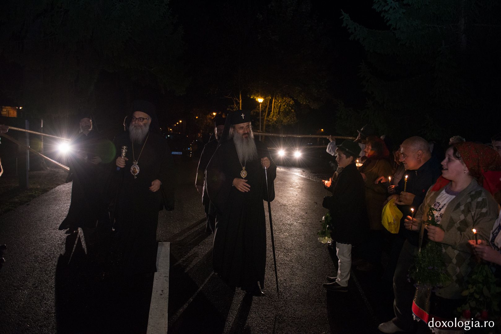 Întâmpinarea Patriarhului Ioan al X-lea la Mănăstirea Putna (GALERIE FOTO)