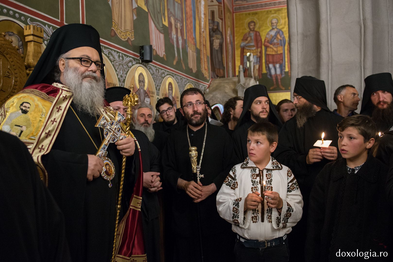 Întâmpinarea Patriarhului Ioan al X-lea la Mănăstirea Putna (GALERIE FOTO)