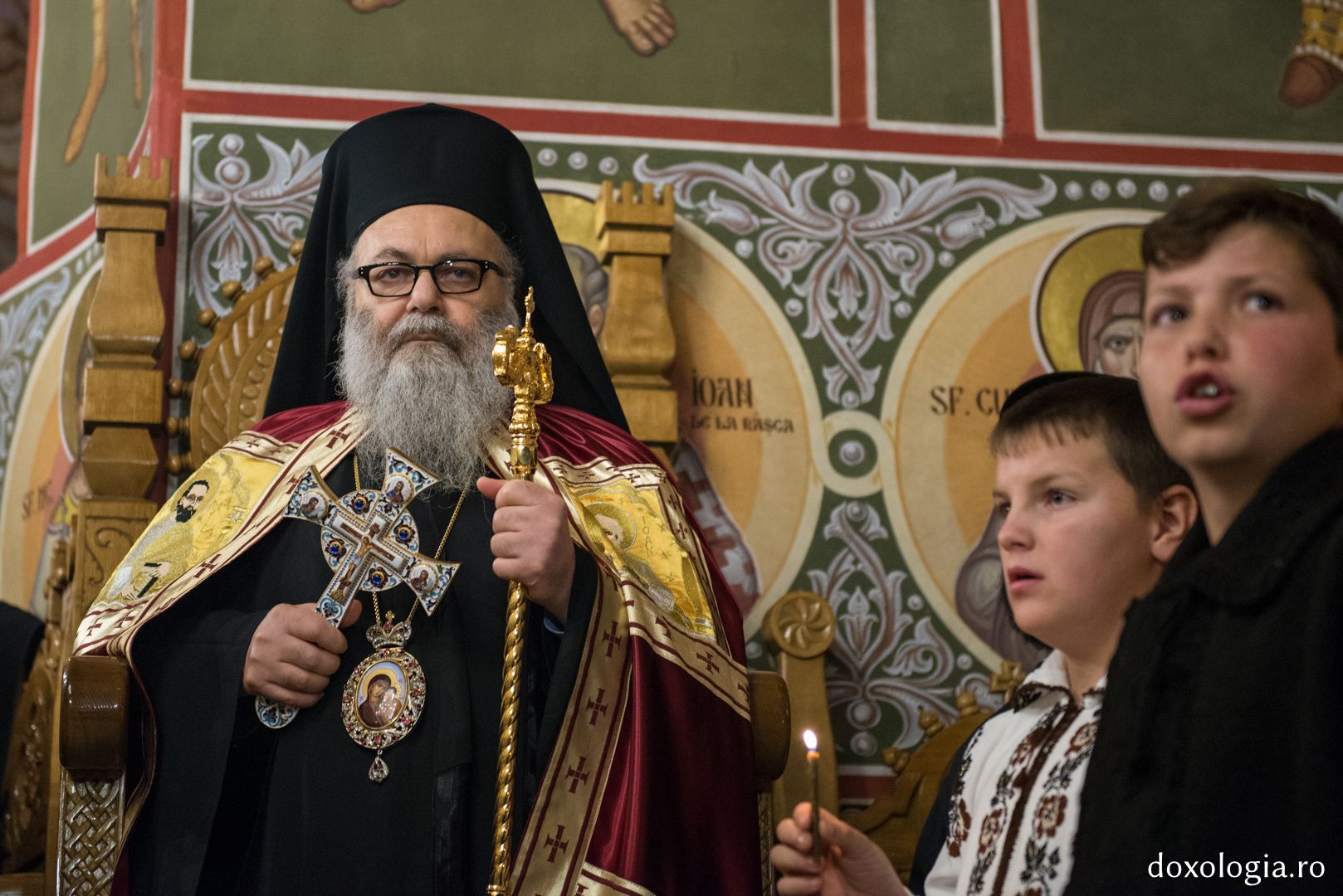 Întâmpinarea Patriarhului Ioan al X-lea la Mănăstirea Putna (GALERIE FOTO)