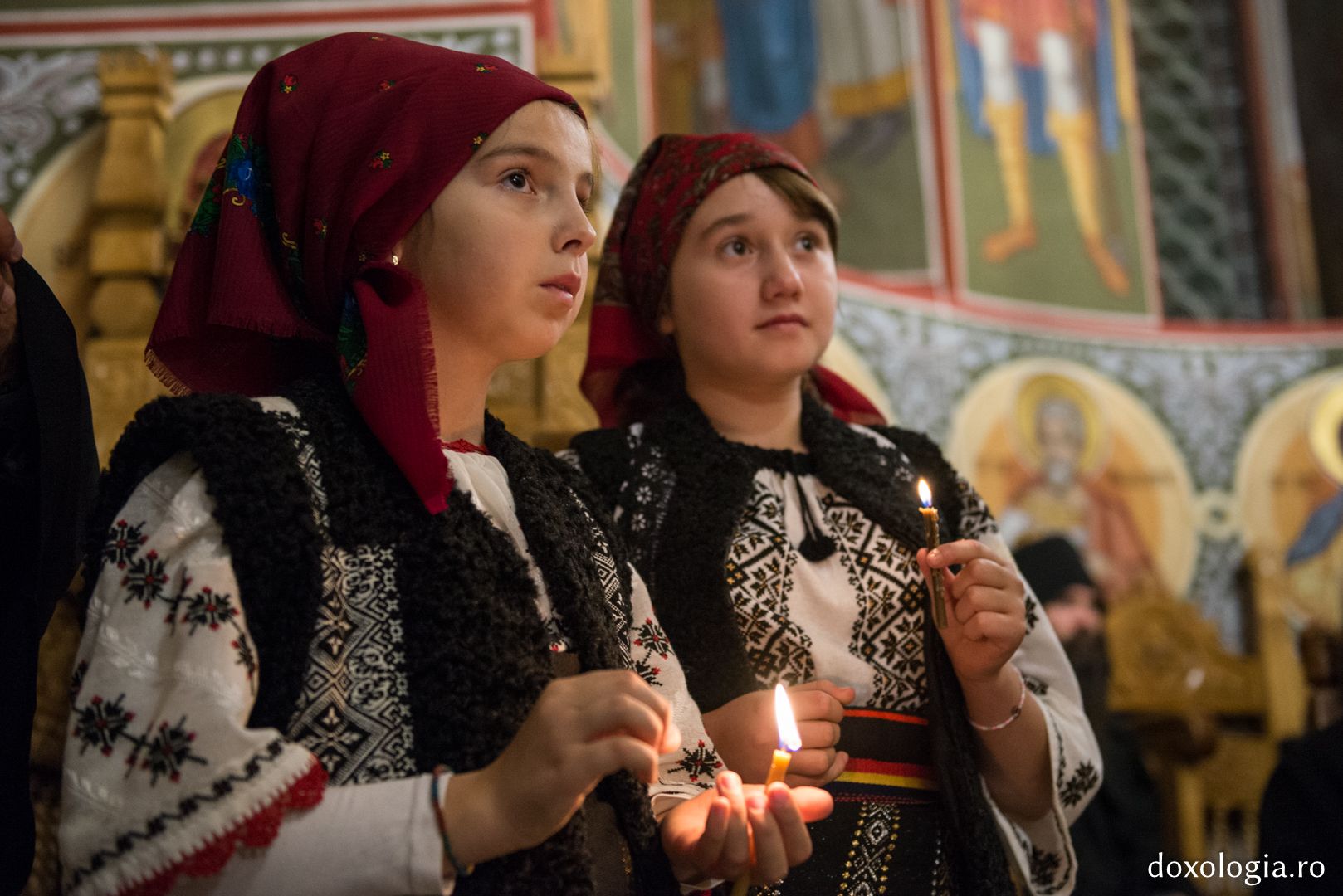 Întâmpinarea Patriarhului Ioan al X-lea la Mănăstirea Putna (GALERIE FOTO)