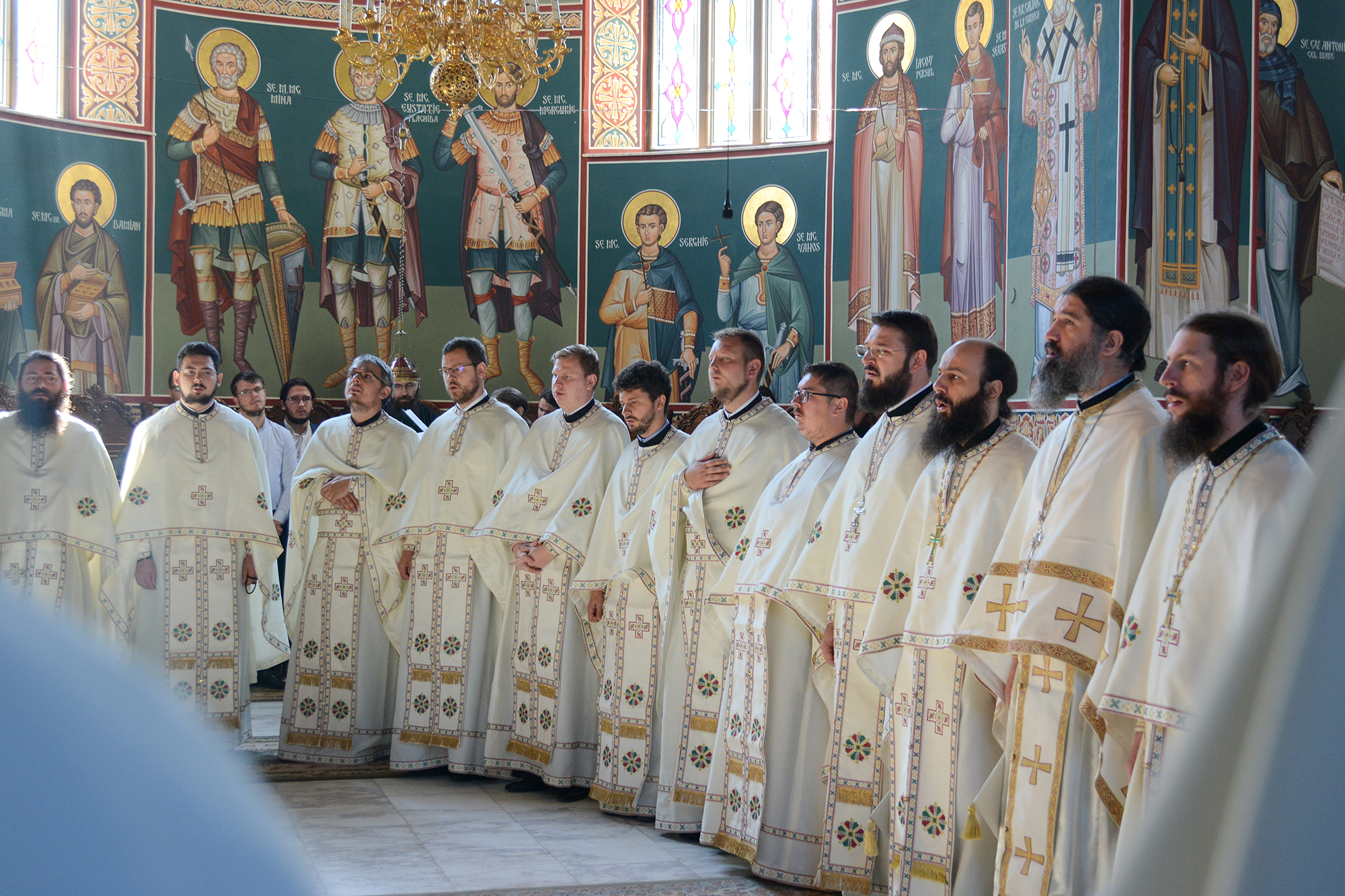 „Atelierul de Formare a Tinerilor Preoți” din Arhiepiscopia Iașilor s-a mutat pentru câteva zile în Bucovina