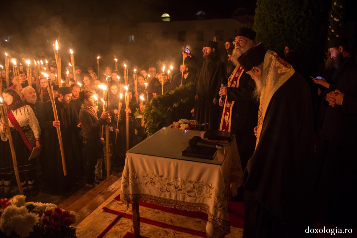 Manifestările dedicate împlinirii a 550 de ani de la punerea pietrei de temelie a Mănăstirii Putna, la final