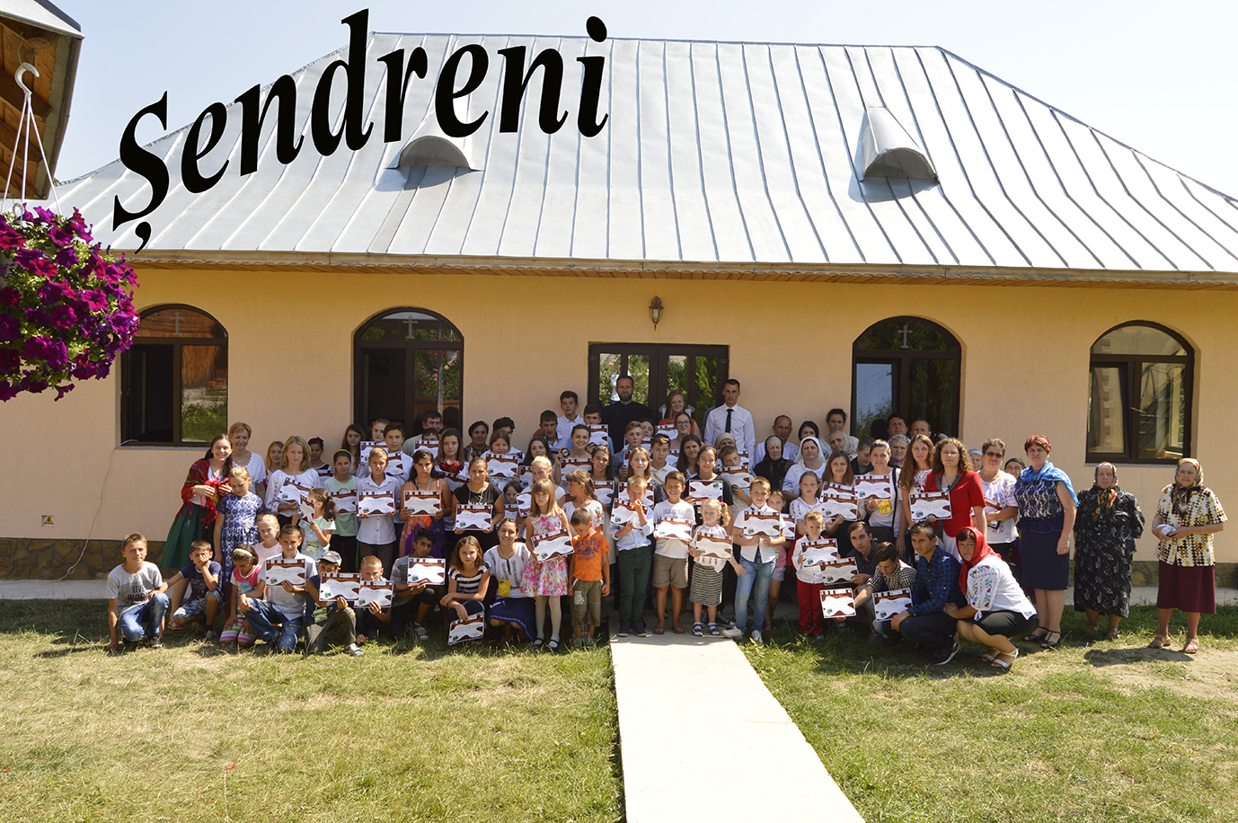 „Taberele au menirea de a descoperi tinerilor un alt mod de viaţă“ (GALERIE FOTO)