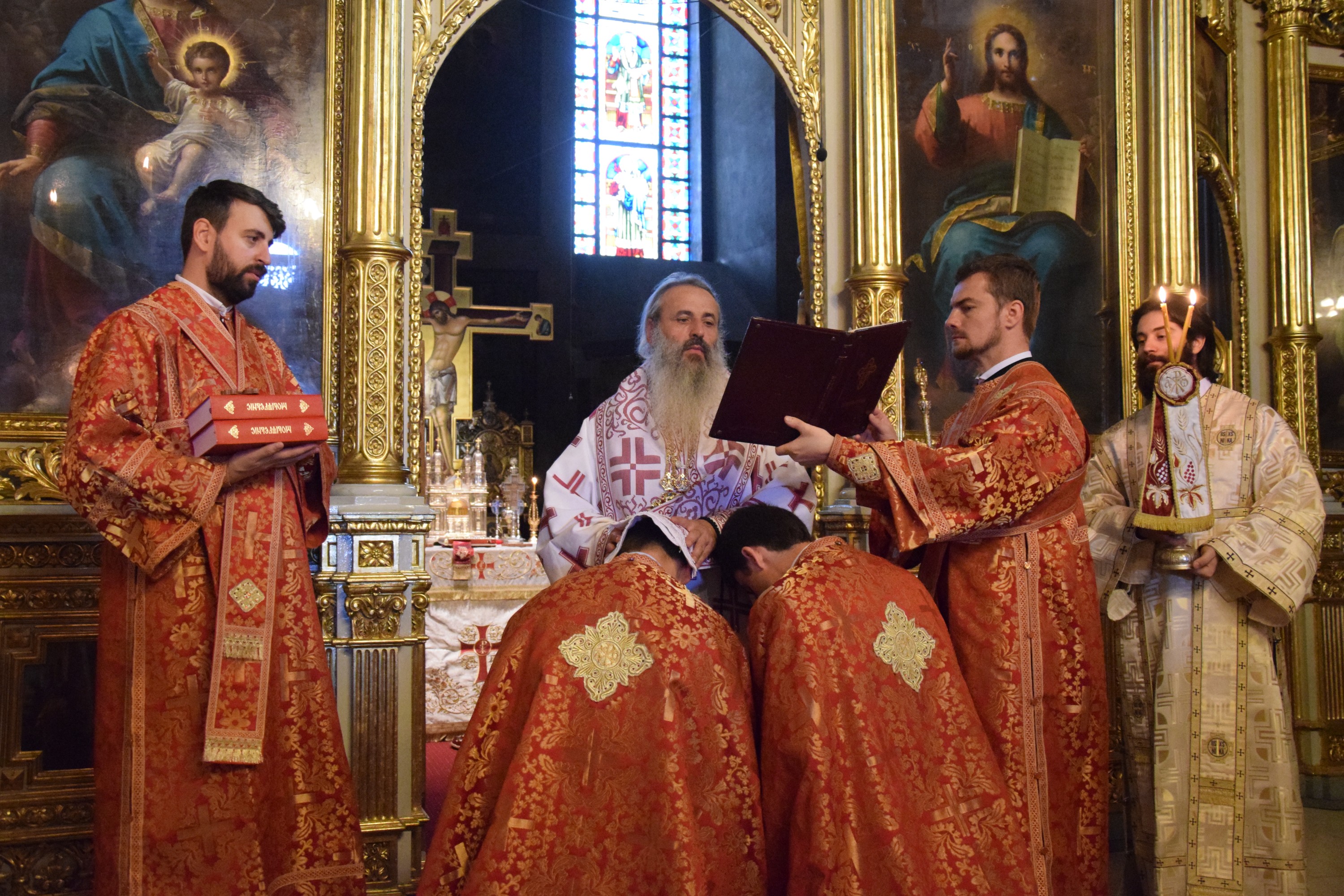 IPS Părinte Mitropolit Teofan: „Crucea înseamnă lupta împotriva comodității de orice fel”