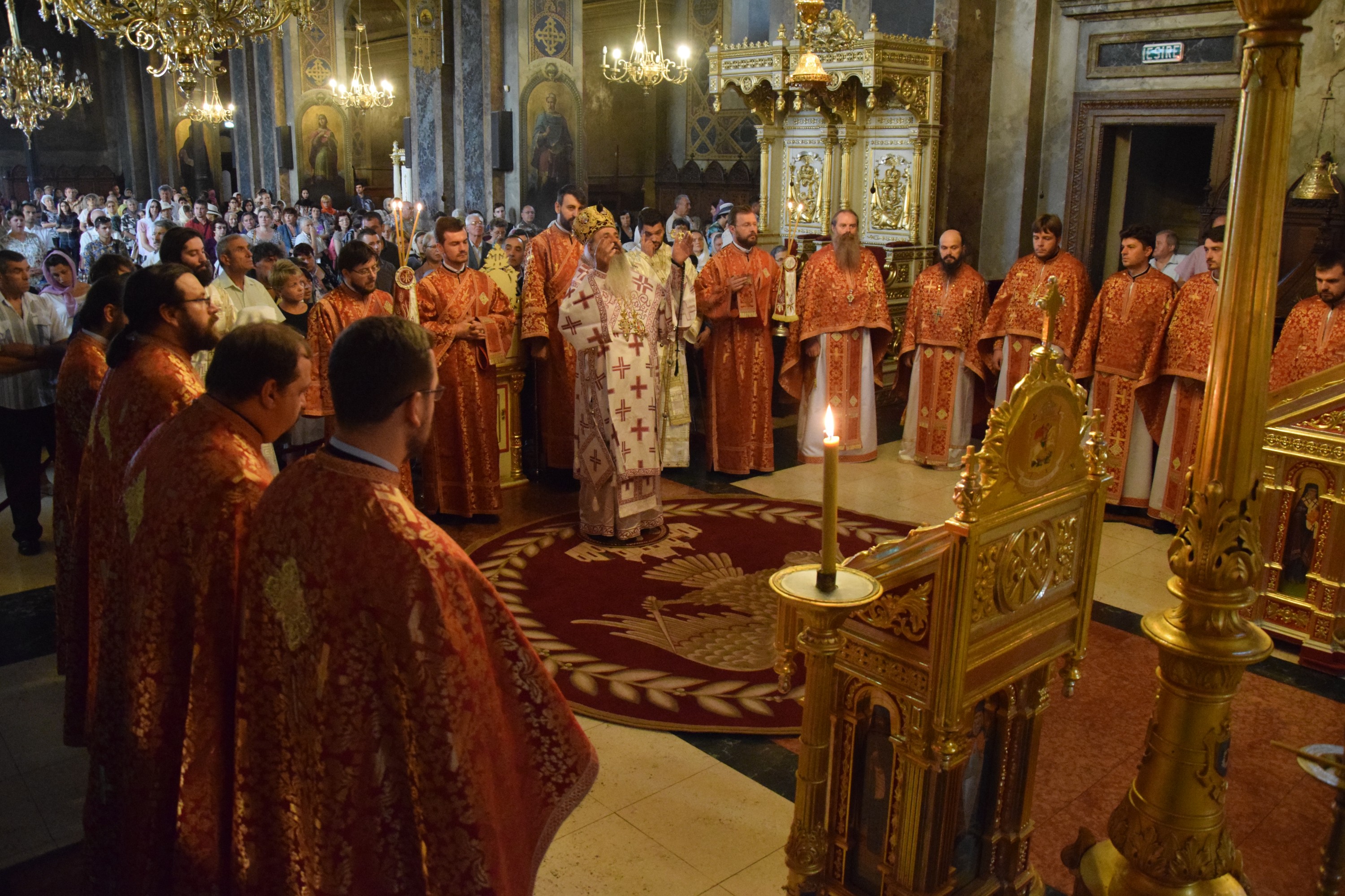 IPS Părinte Mitropolit Teofan: „Crucea înseamnă lupta împotriva comodității de orice fel”