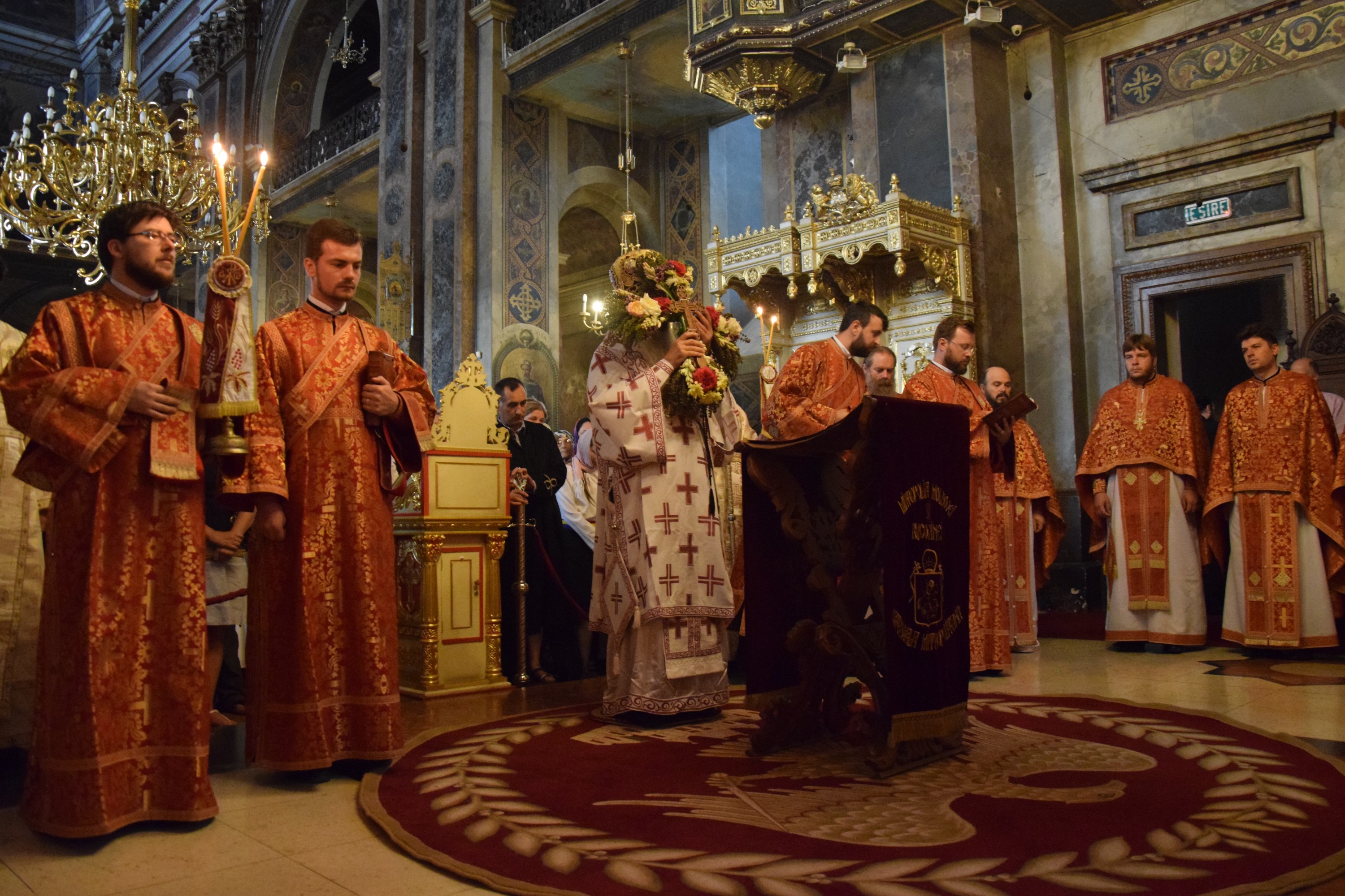 IPS Părinte Mitropolit Teofan: „Crucea înseamnă lupta împotriva comodității de orice fel”