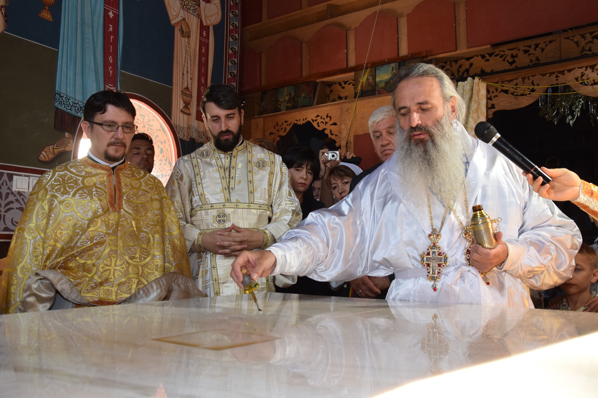 IPS Mitropolit Teofan: „Cel care iartă este un om puternic”