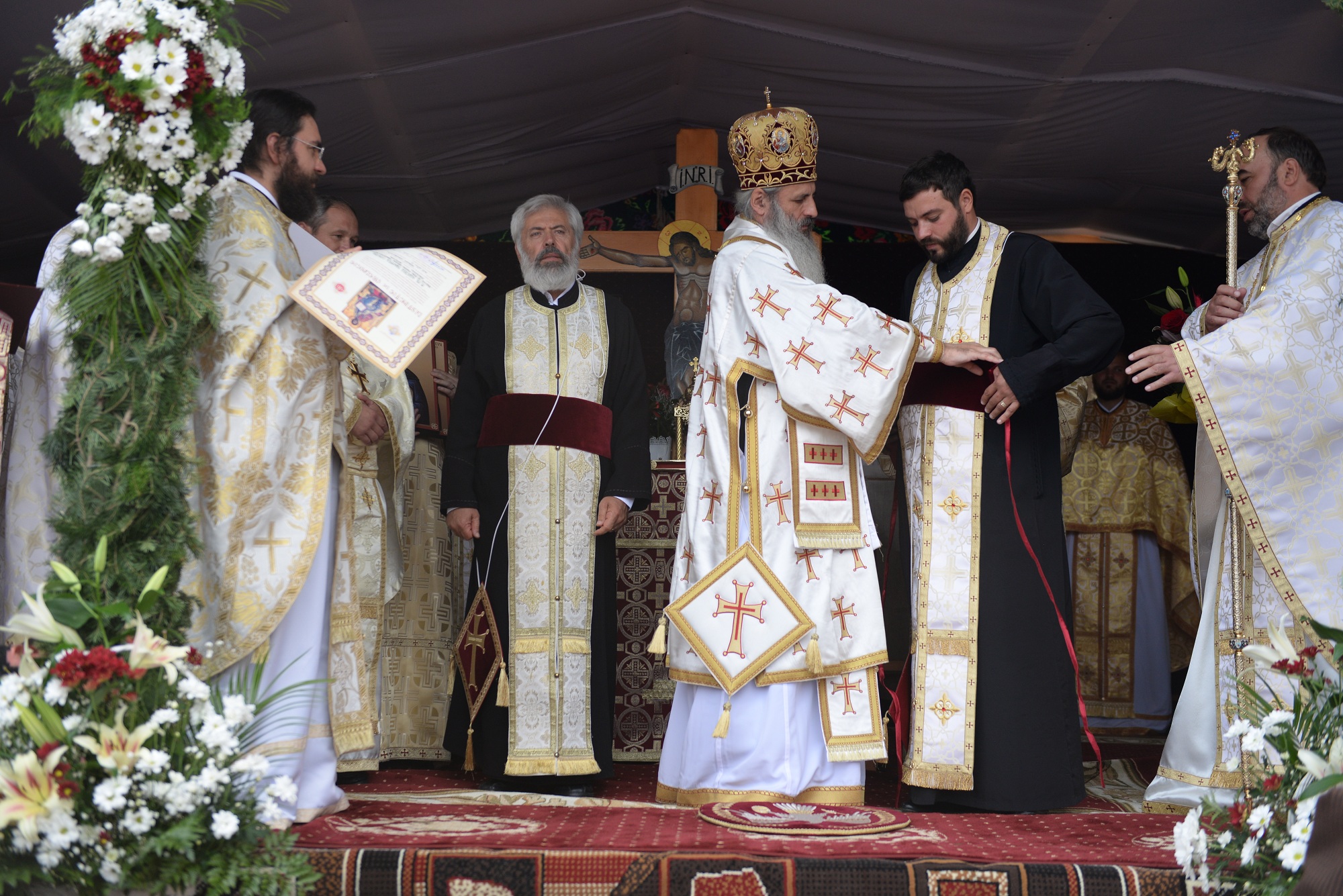 Cea mai nordică biserică de pe teritoriul țării noastre, sfințită de IPS Mitropolit Teofan Cea mai nordică biserică de pe teritoriul țării noastre, sfințită de IPS Mitropolit Teofan