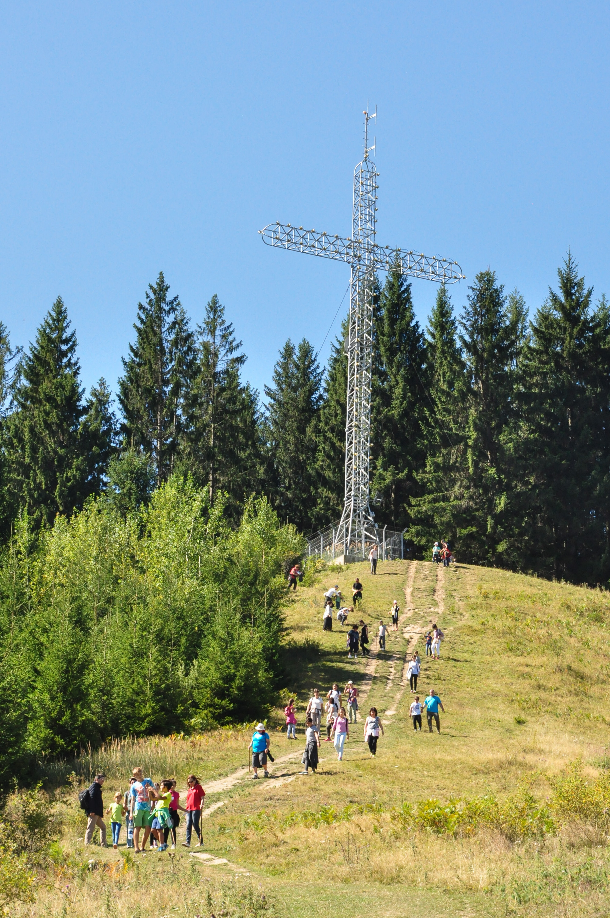 Tabăra APOR Vrancea și APOR Suceava, la Mănăstirea Putna