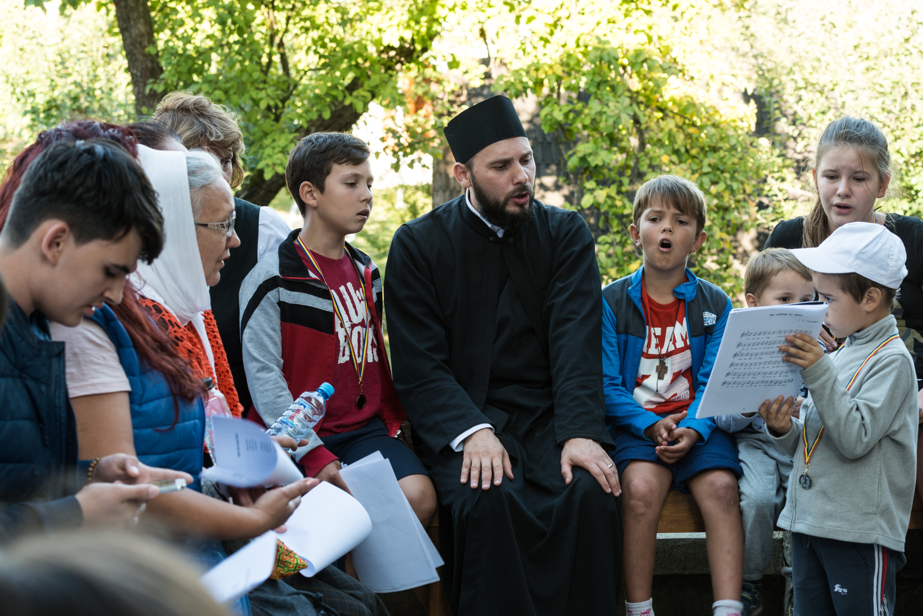 Tabăra APOR Vrancea și APOR Suceava, la Mănăstirea Putna