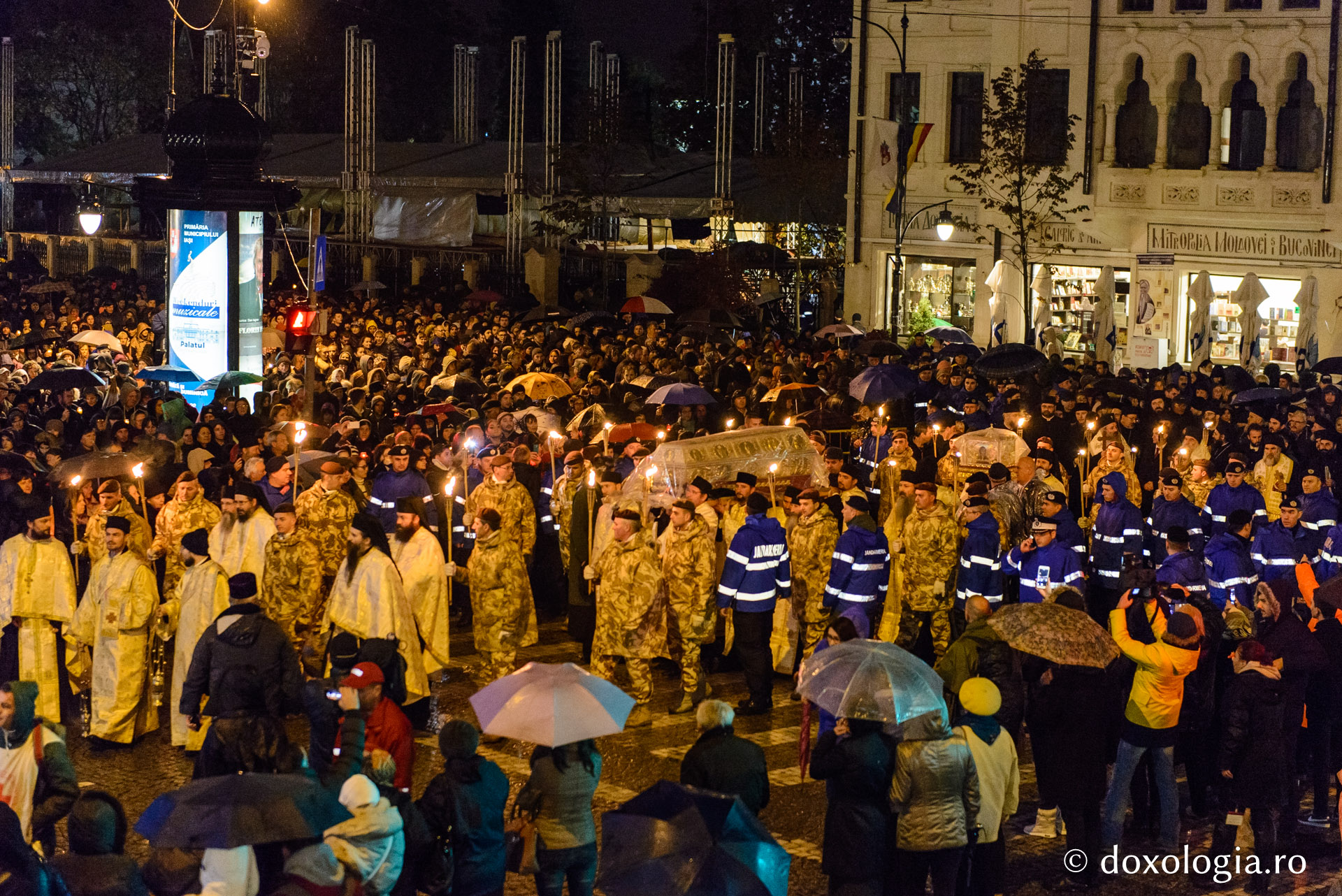(Foto) Pași de pelerini pe Calea Sfinților | 2016
