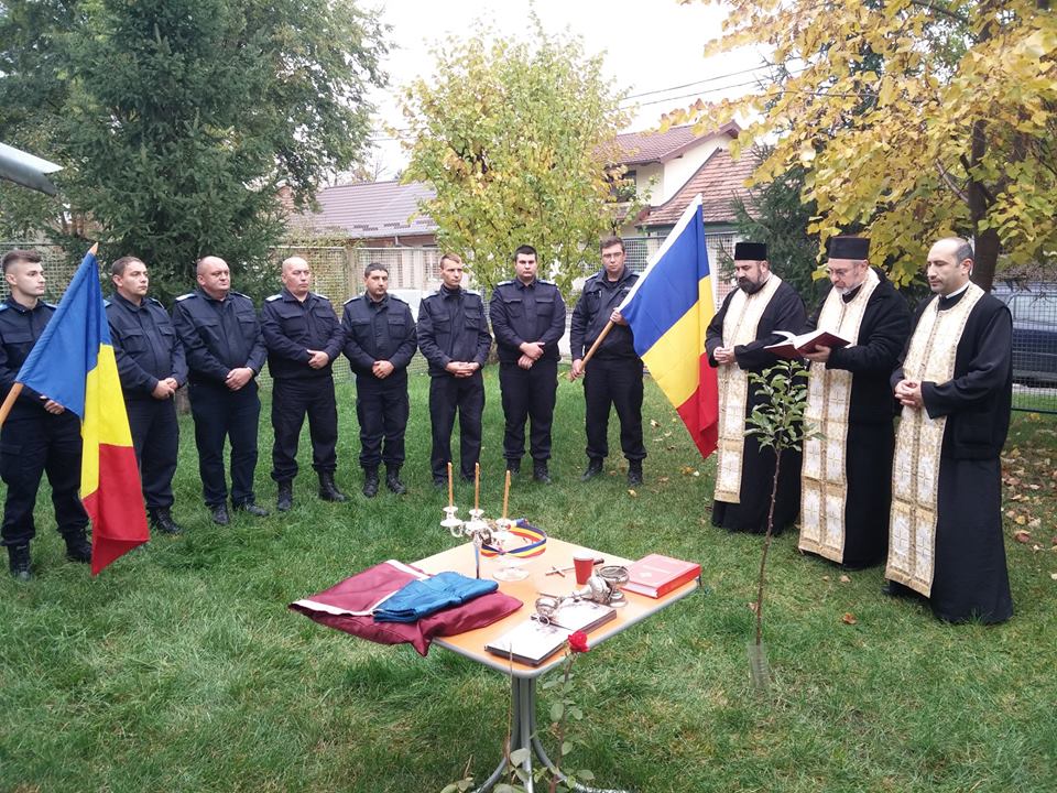 Ziua Armatei Române serbată în Protoieria Oneşti Ziua Armatei Române serbată în Protoieria Oneşti