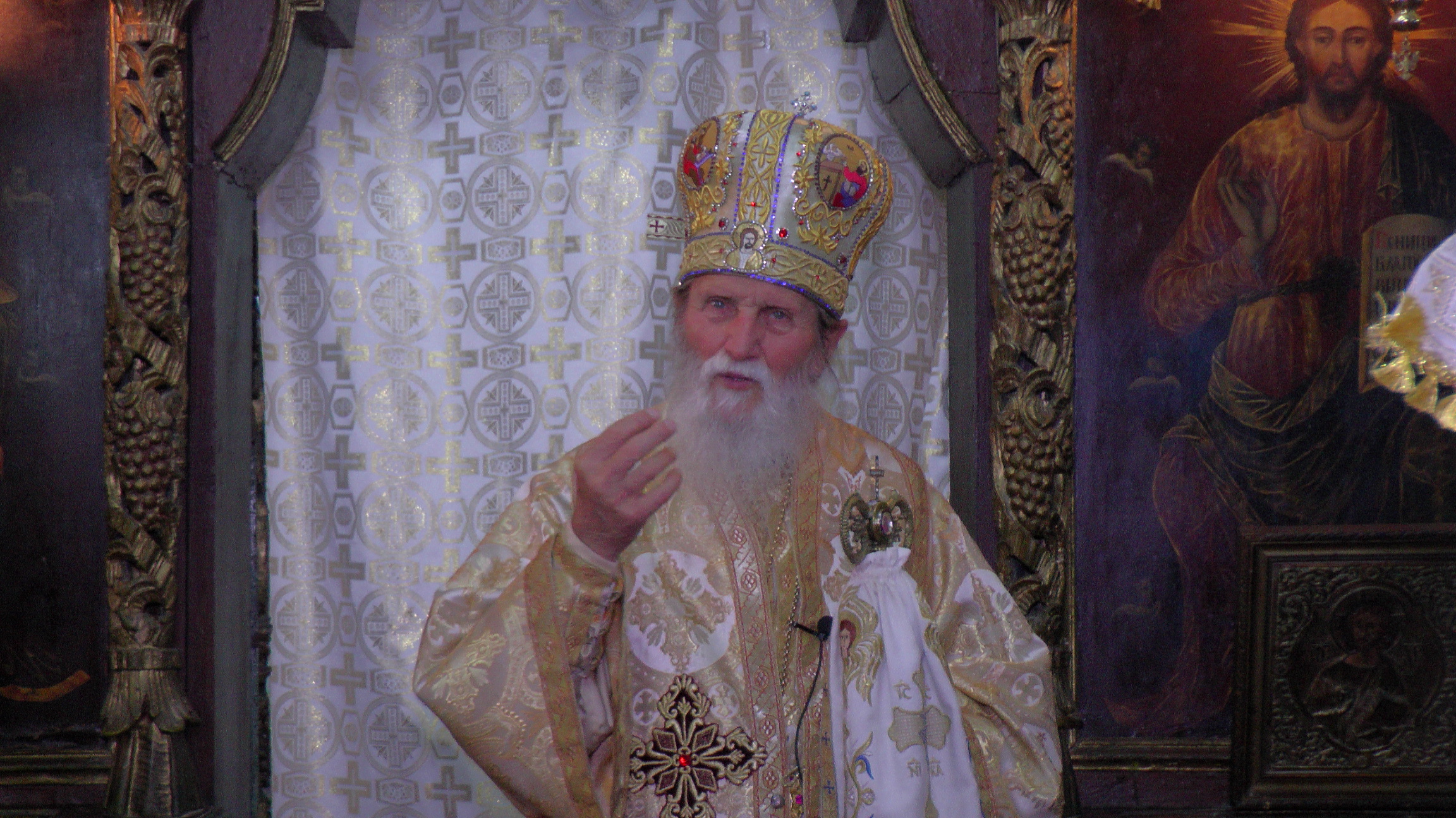 Sfântă Liturghie arhierească și sfințire de praznicar în Parohia Valea-Moldovei