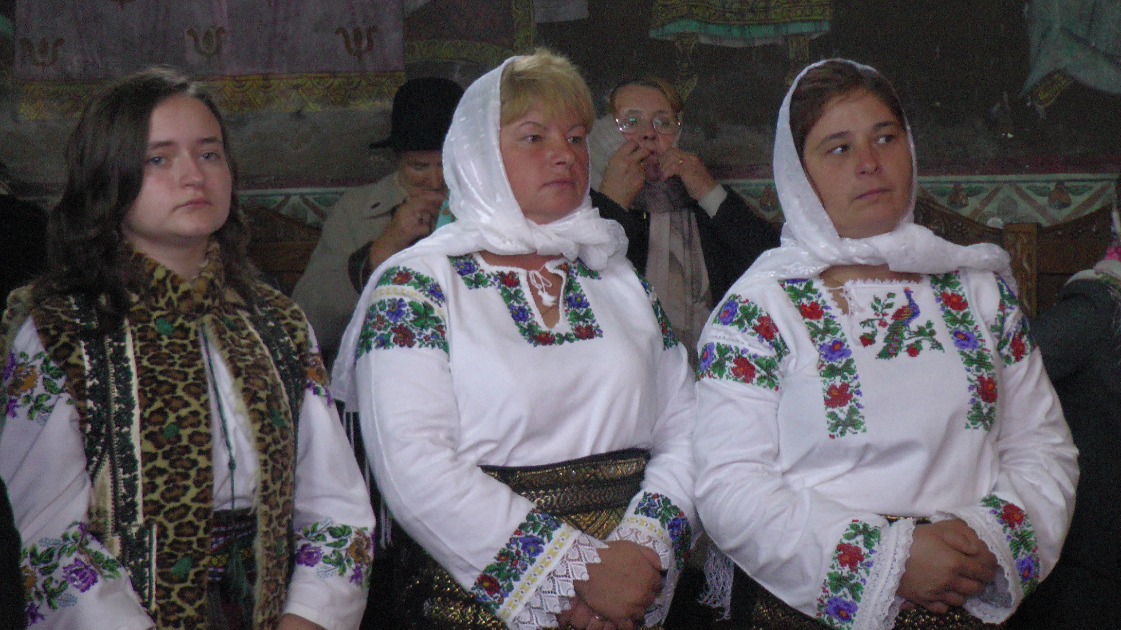 Sfântă Liturghie arhierească și sfințire de praznicar în Parohia Valea-Moldovei