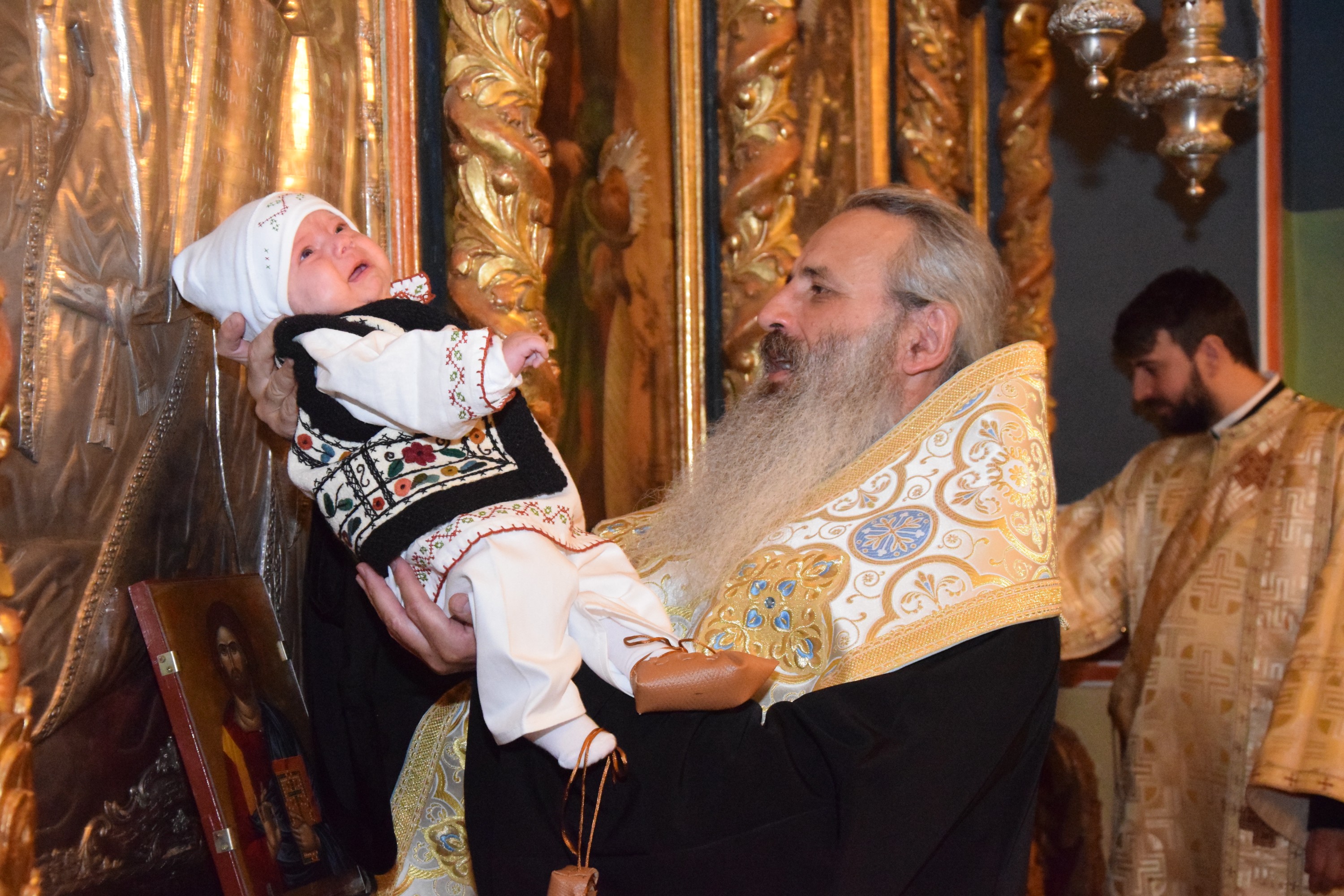Slujba de încreștinare a pruncului Dimitrie Rusu, oficiată de IPS Mitropolit Teofan