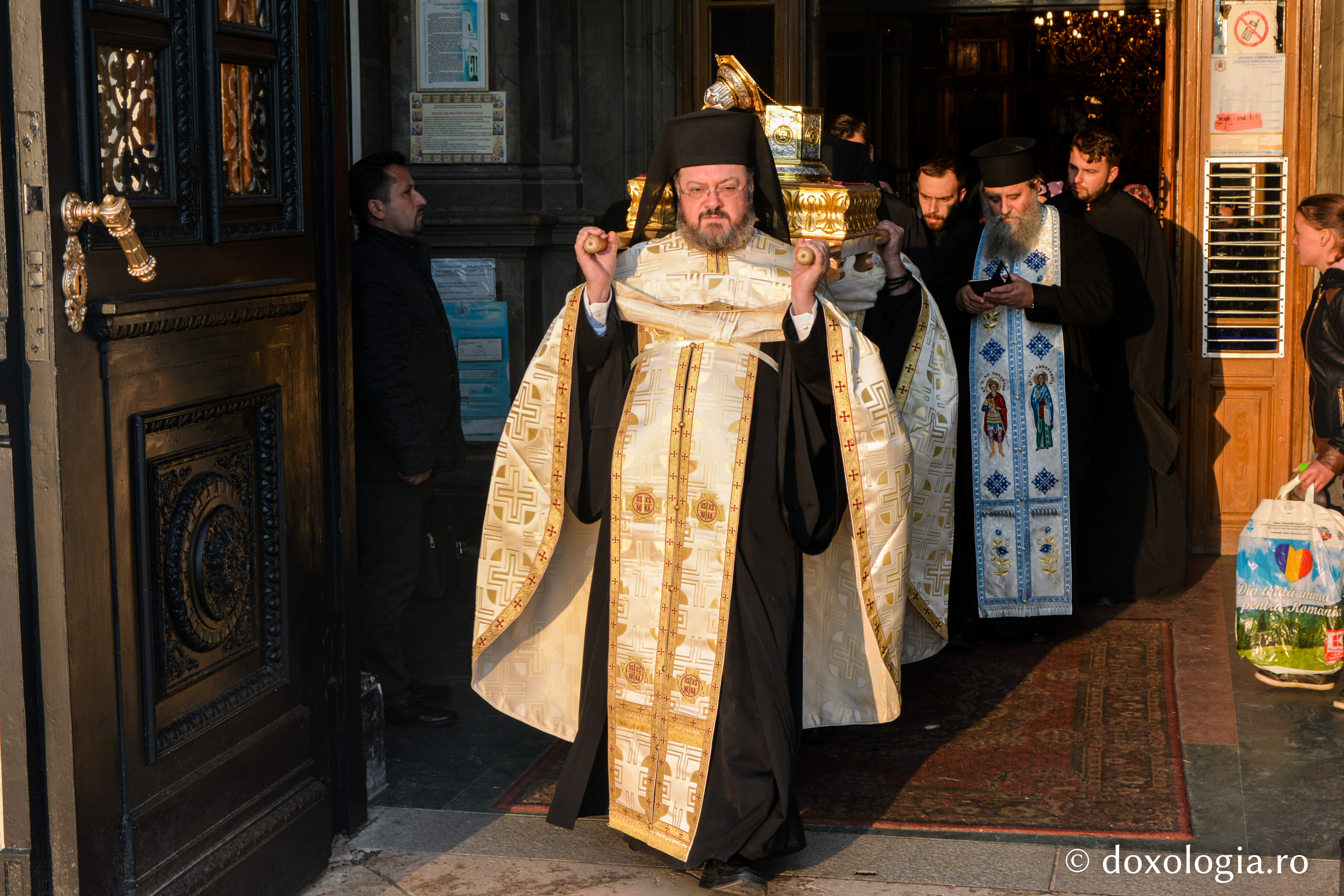 Moaştele Sfântului Cuvios Neofit Zăvorâtul se întorc în Cipru