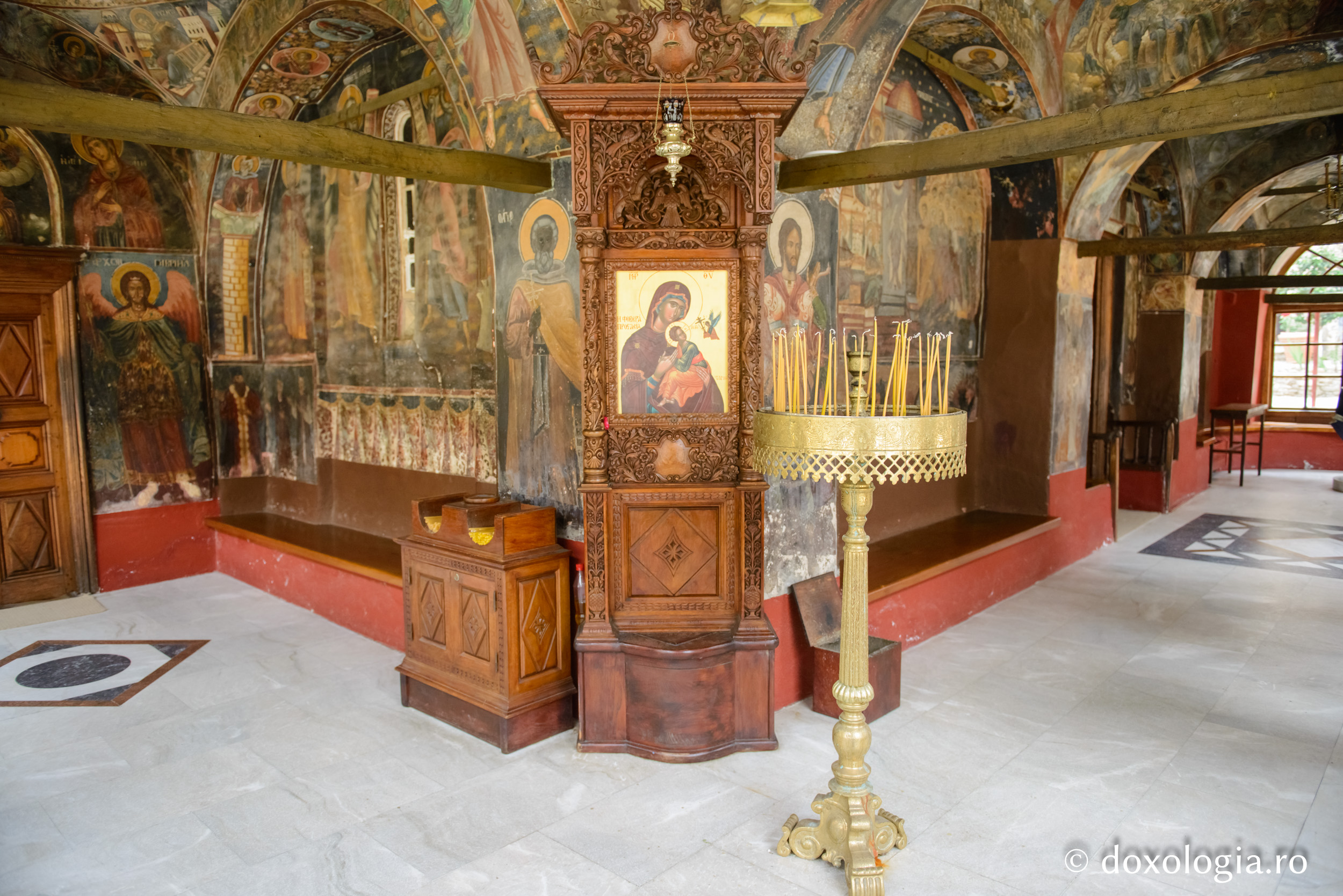 Katholikonul Mănăstirii Cutlumuș