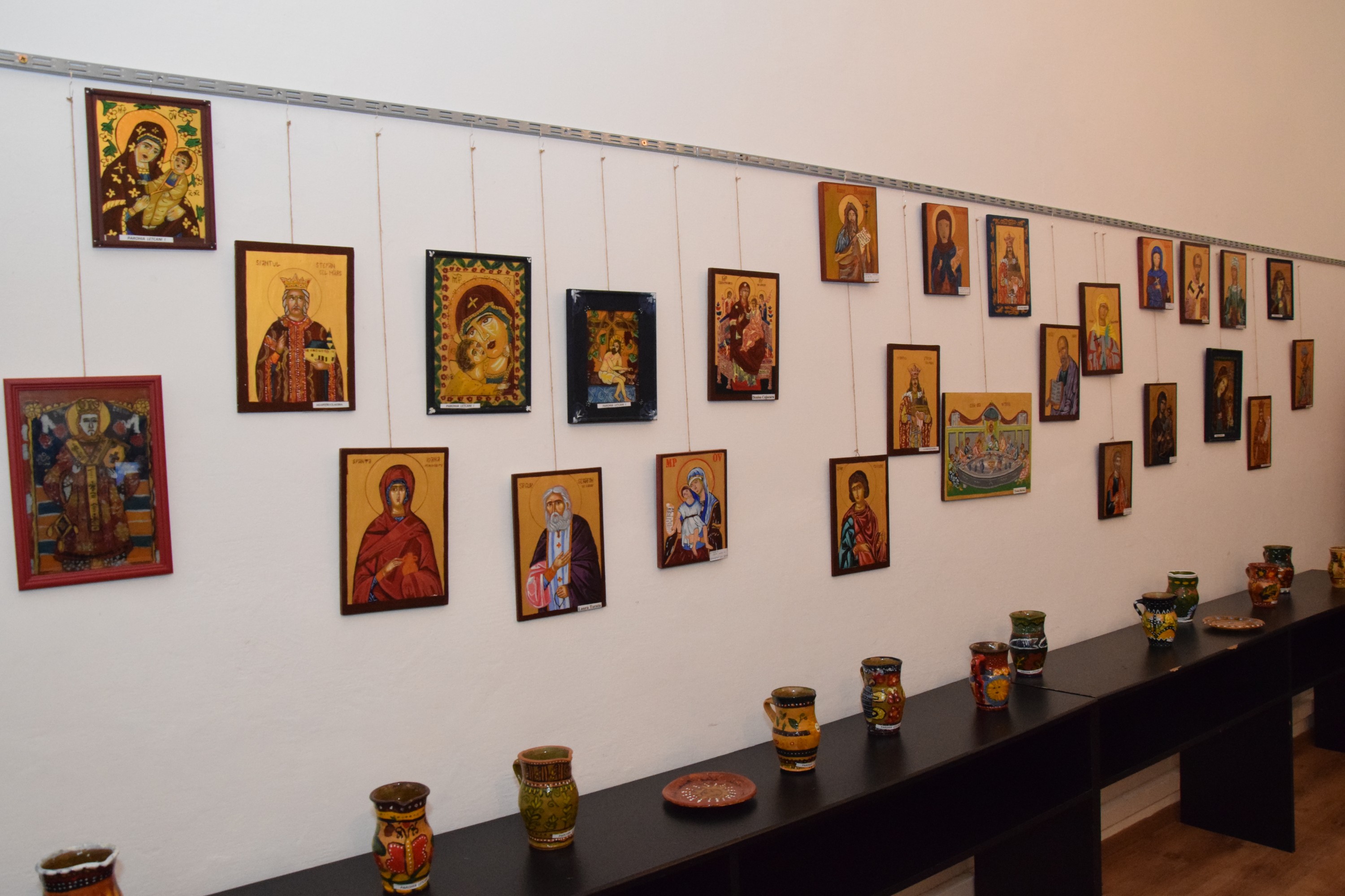 Vernisajul expoziţiei „Sfânta Cuvioasă Parascheva, emblema spiritualităţii ieşene“