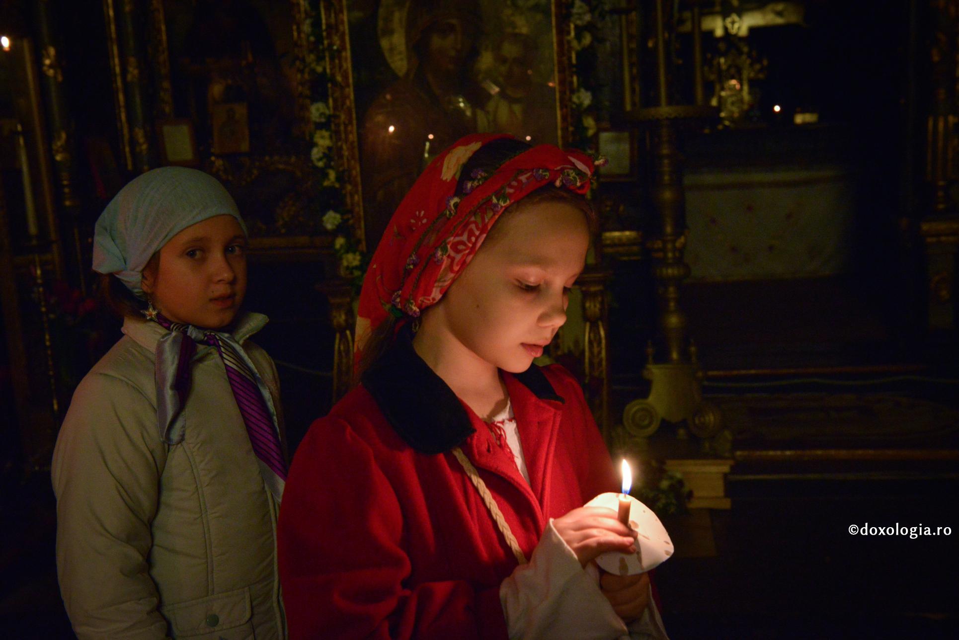 Rugăciunea are darul de a aduce în suflet neîncetatul izvor al bucuriei