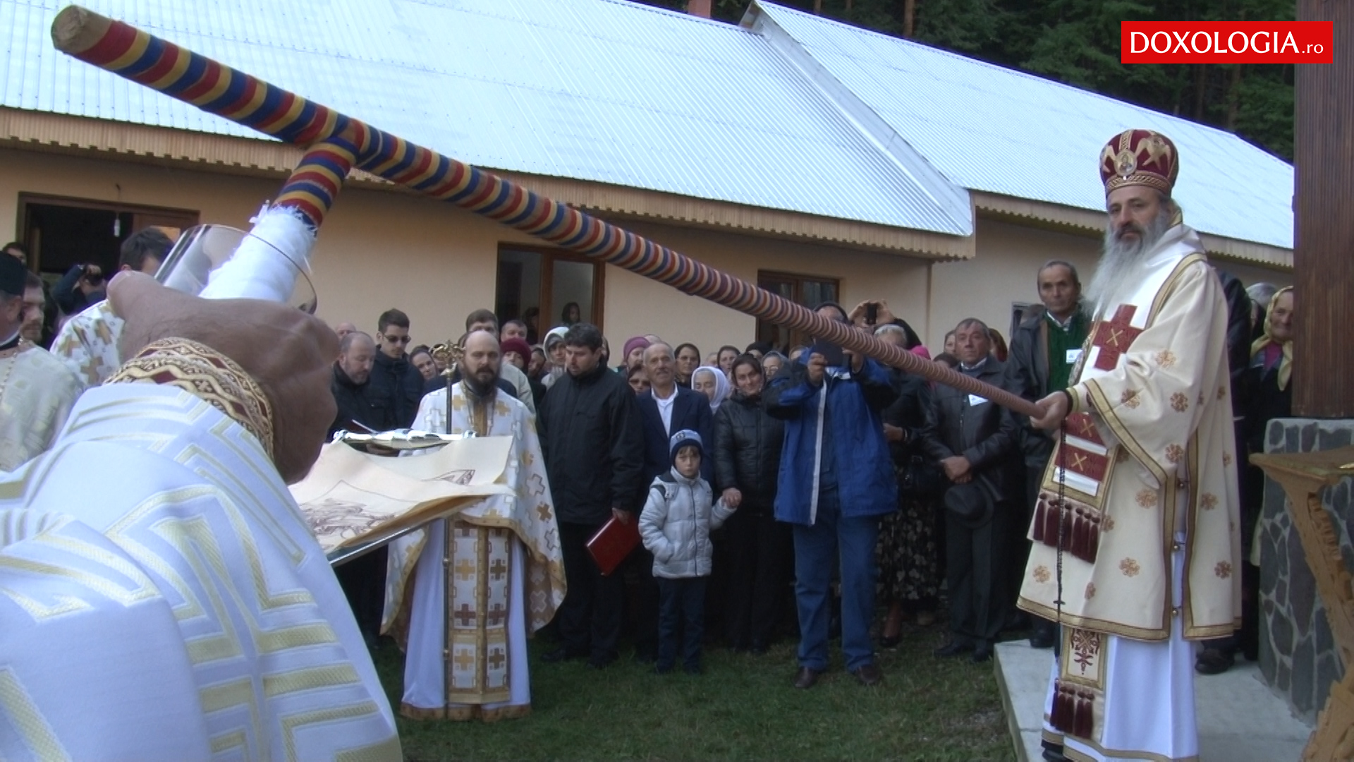 Sărbătoare pentru credincioșii din Piatra Șoimului