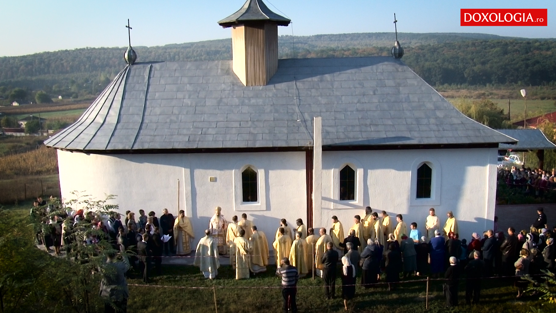 Sfințirea bisericii din Balta Arsă