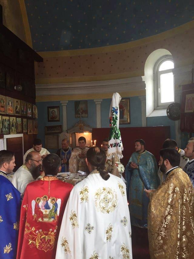 Moaştele Sfântului Nectarie de Eghina, la hramul Parohiei Bălcăuţi