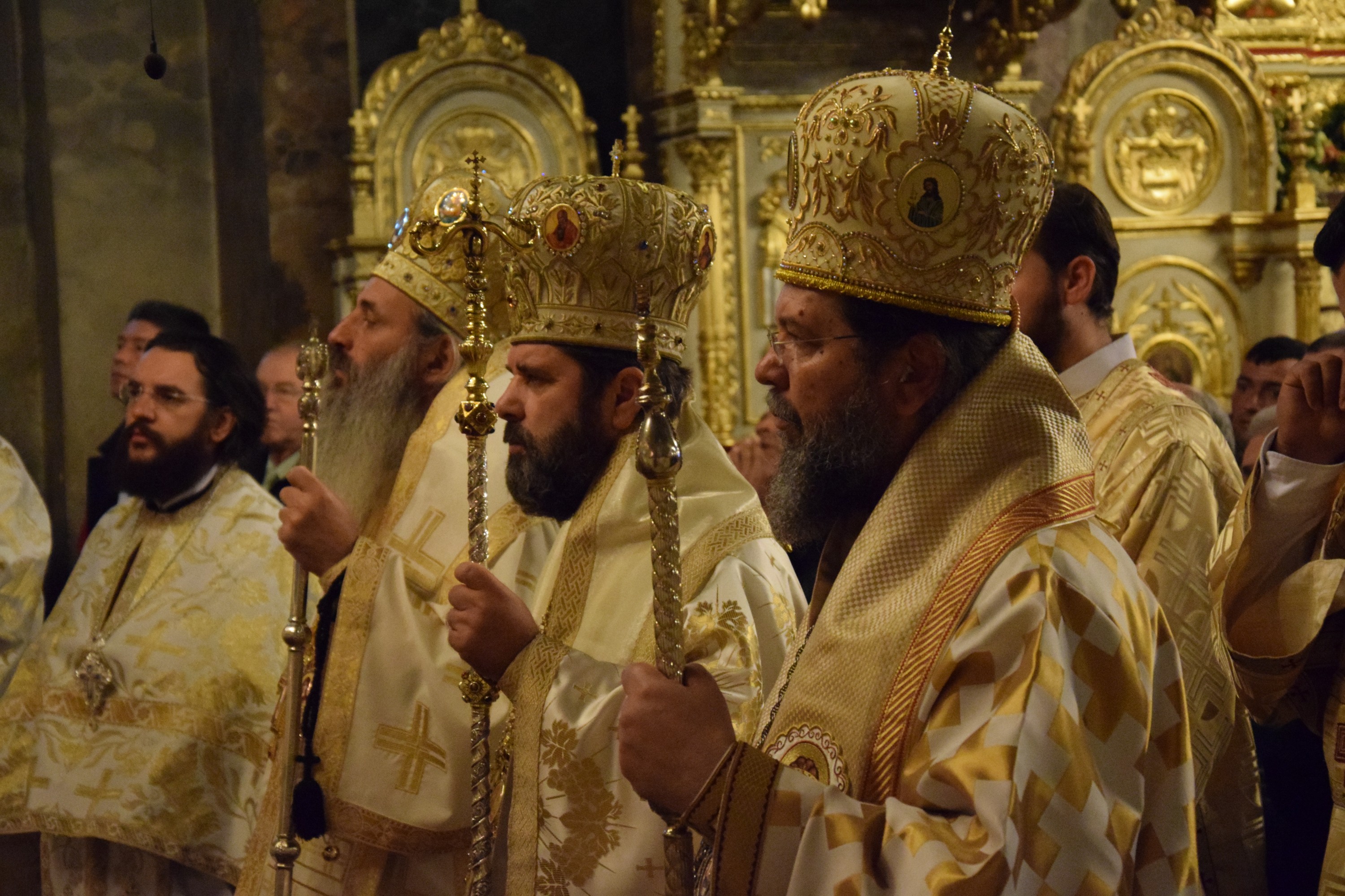 IPS Mitropolit Ioan de Koriţá: „Protejați Biserica! Păstrați-vă Biserica strămoșească și susțineți-o!”