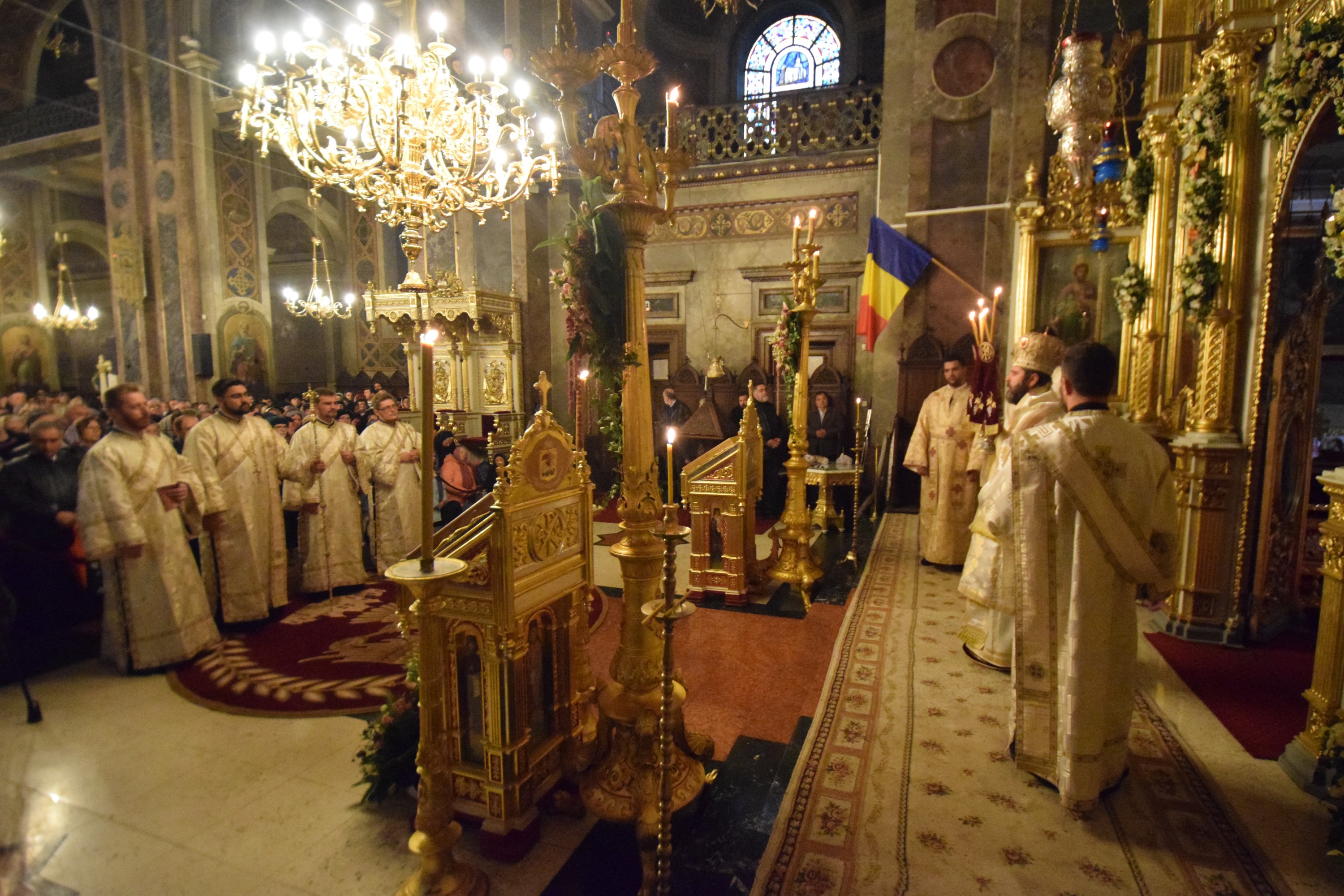 IPS Mitropolit Ioan de Koriţá: „Protejați Biserica! Păstrați-vă Biserica strămoșească și susțineți-o!”