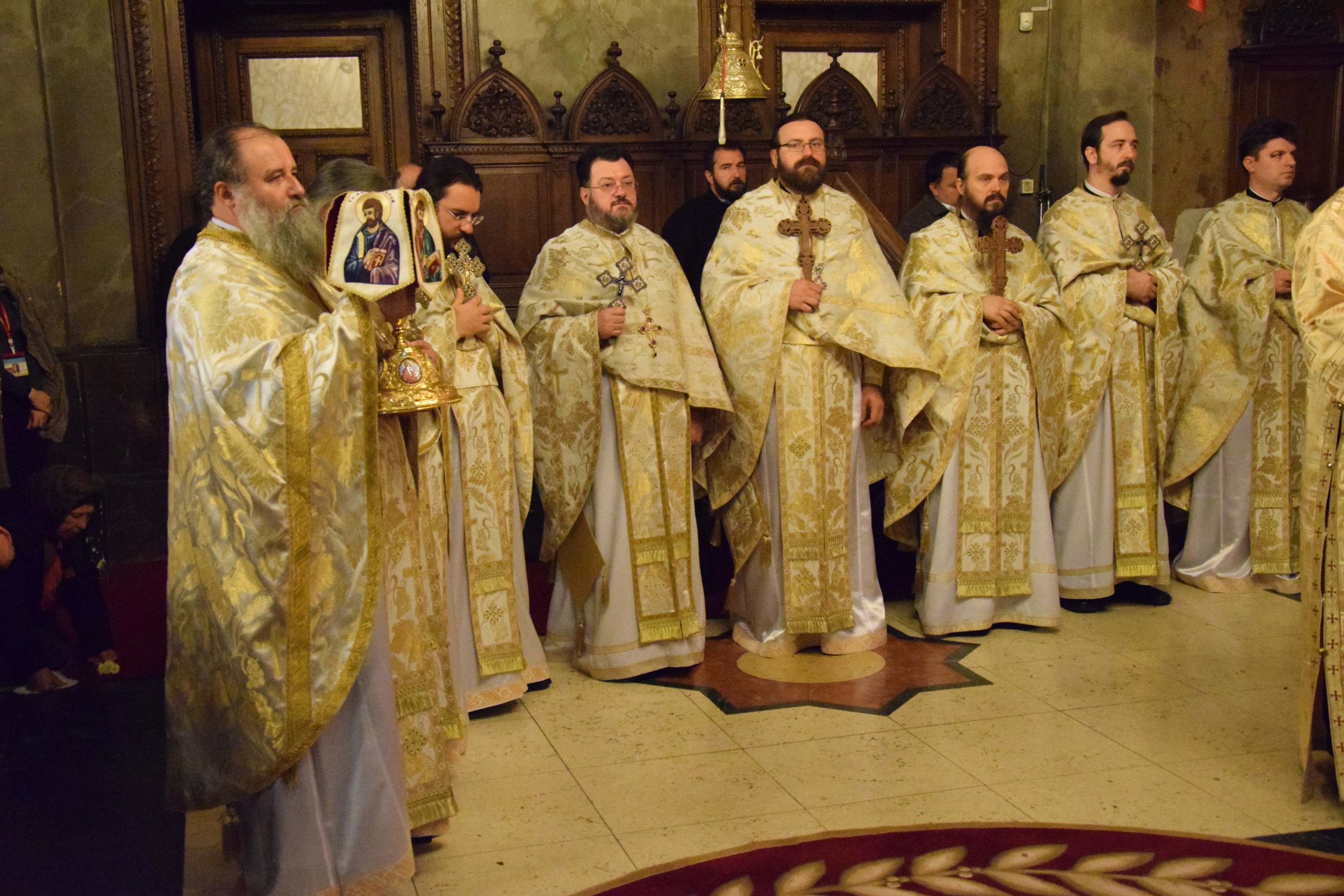 IPS Mitropolit Ioan de Koriţá: „Protejați Biserica! Păstrați-vă Biserica strămoșească și susțineți-o!”