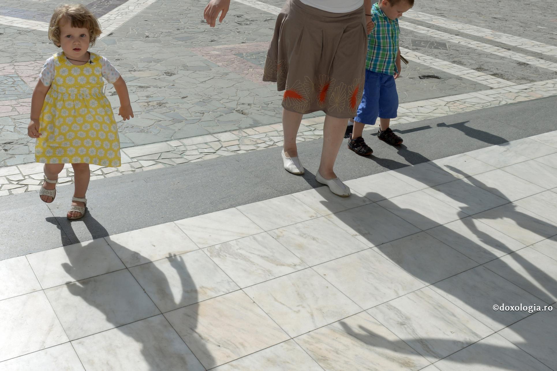 Dacă vreți copii ascultători, fiți voi părinți ascultători