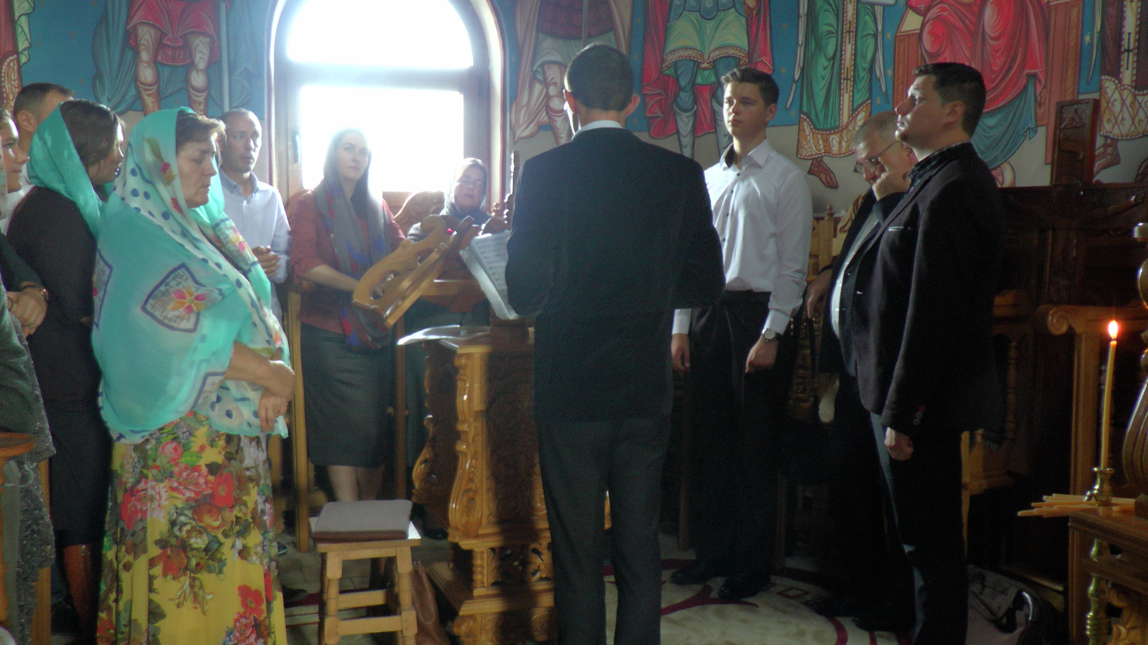 Liturghii arhiereşti la Mănăstirea Groşi şi Parohia Botuş